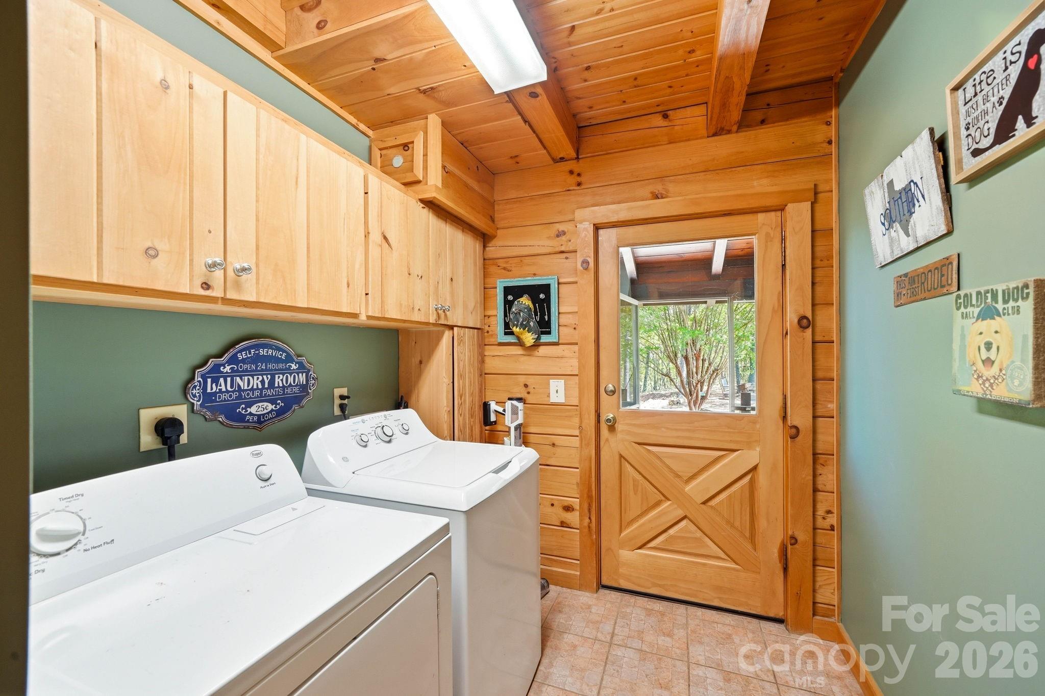 3918 Skyline Drive