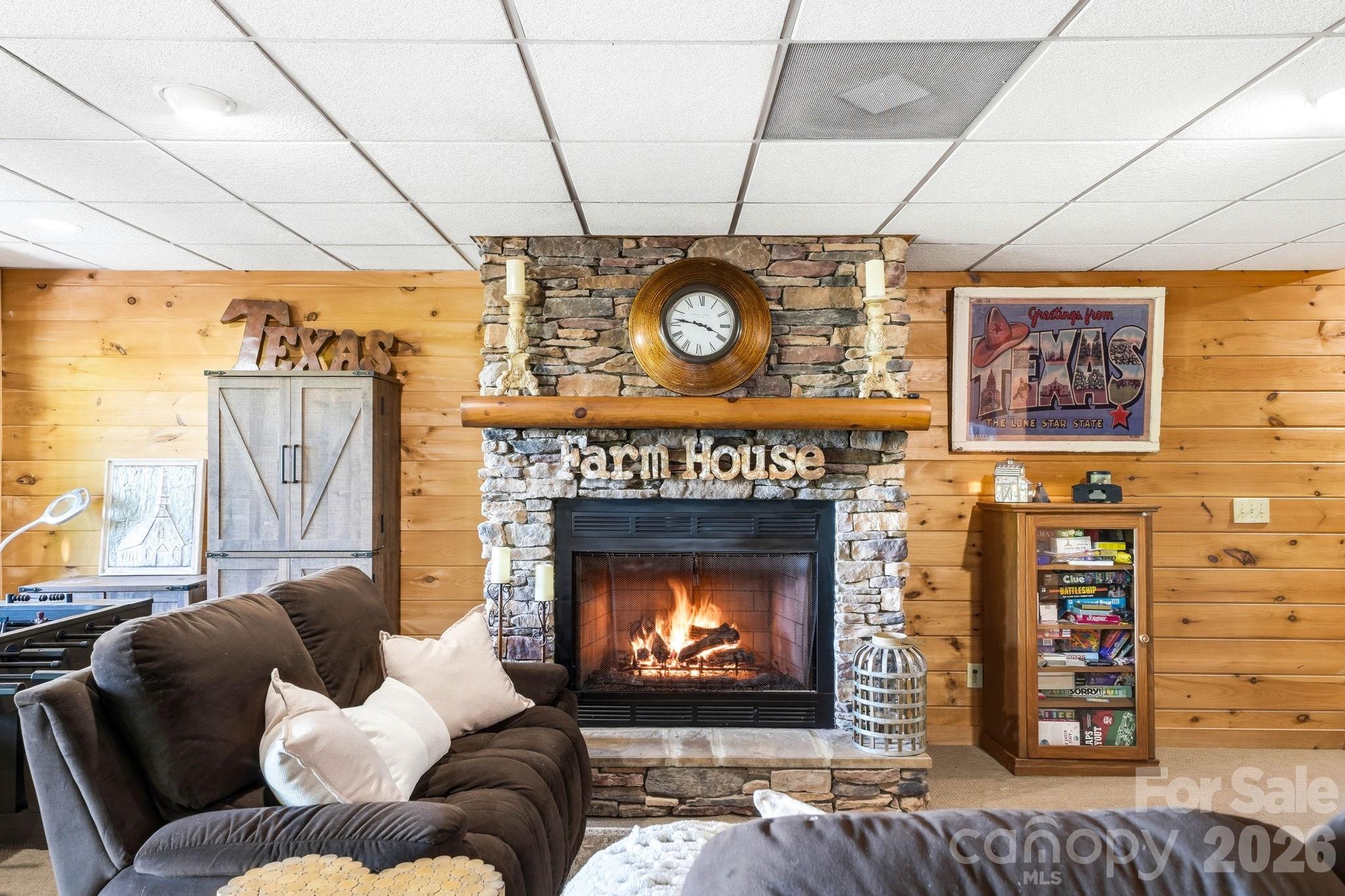 3918 Skyline Drive