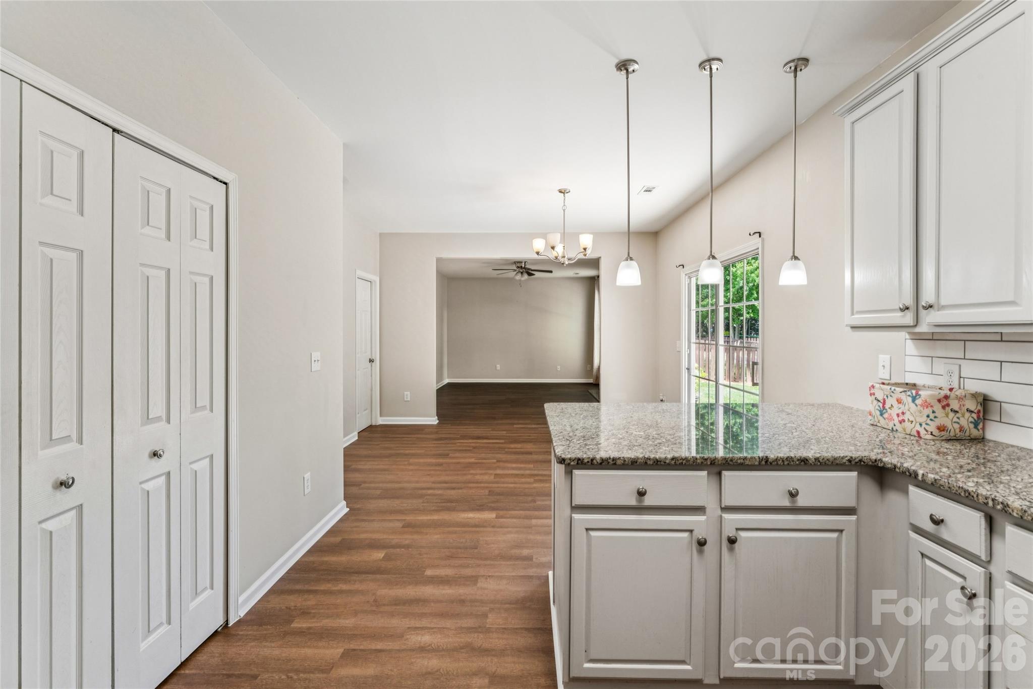 1206 E Arrow Lake Court