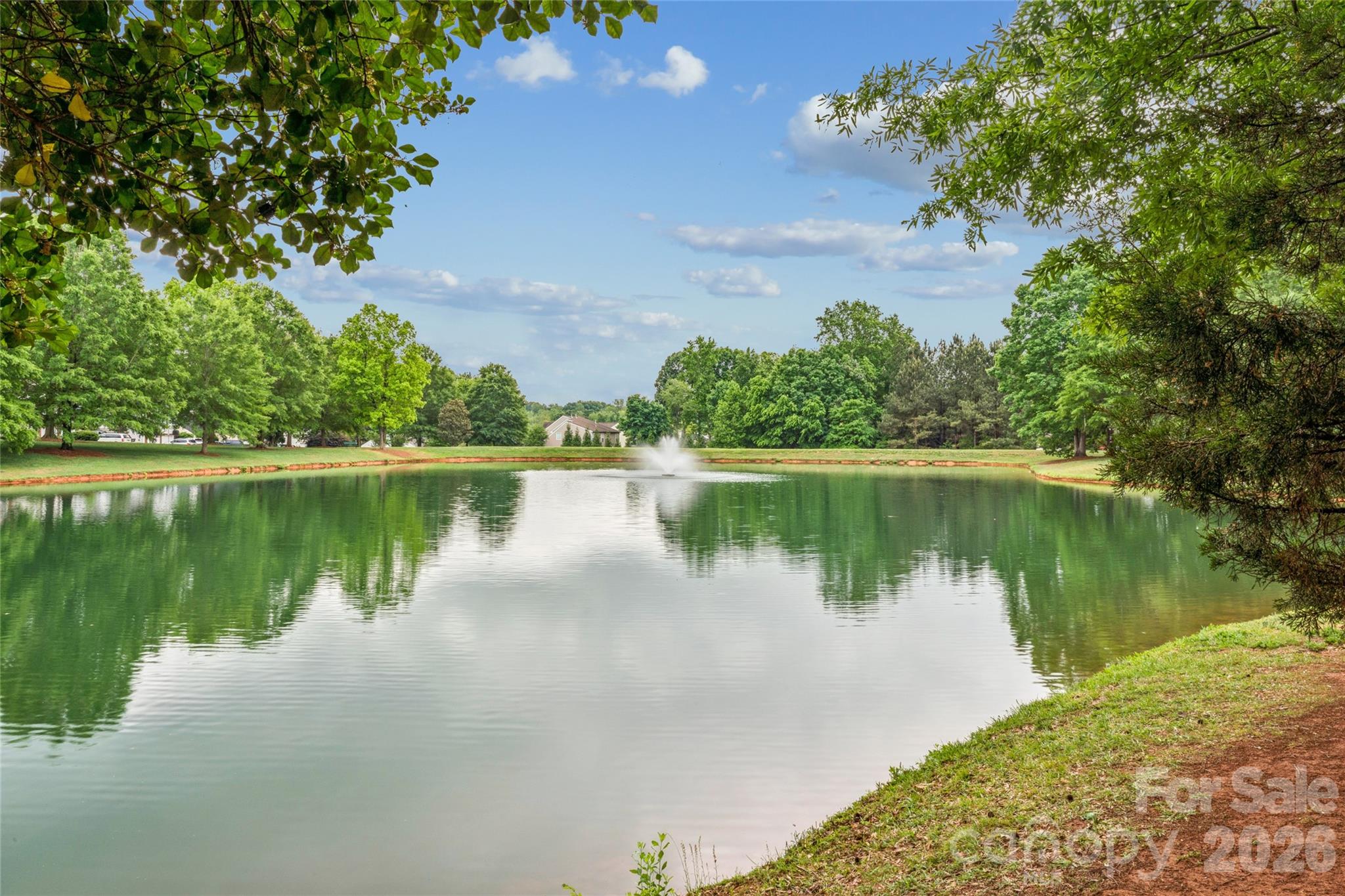 1206 E Arrow Lake Court