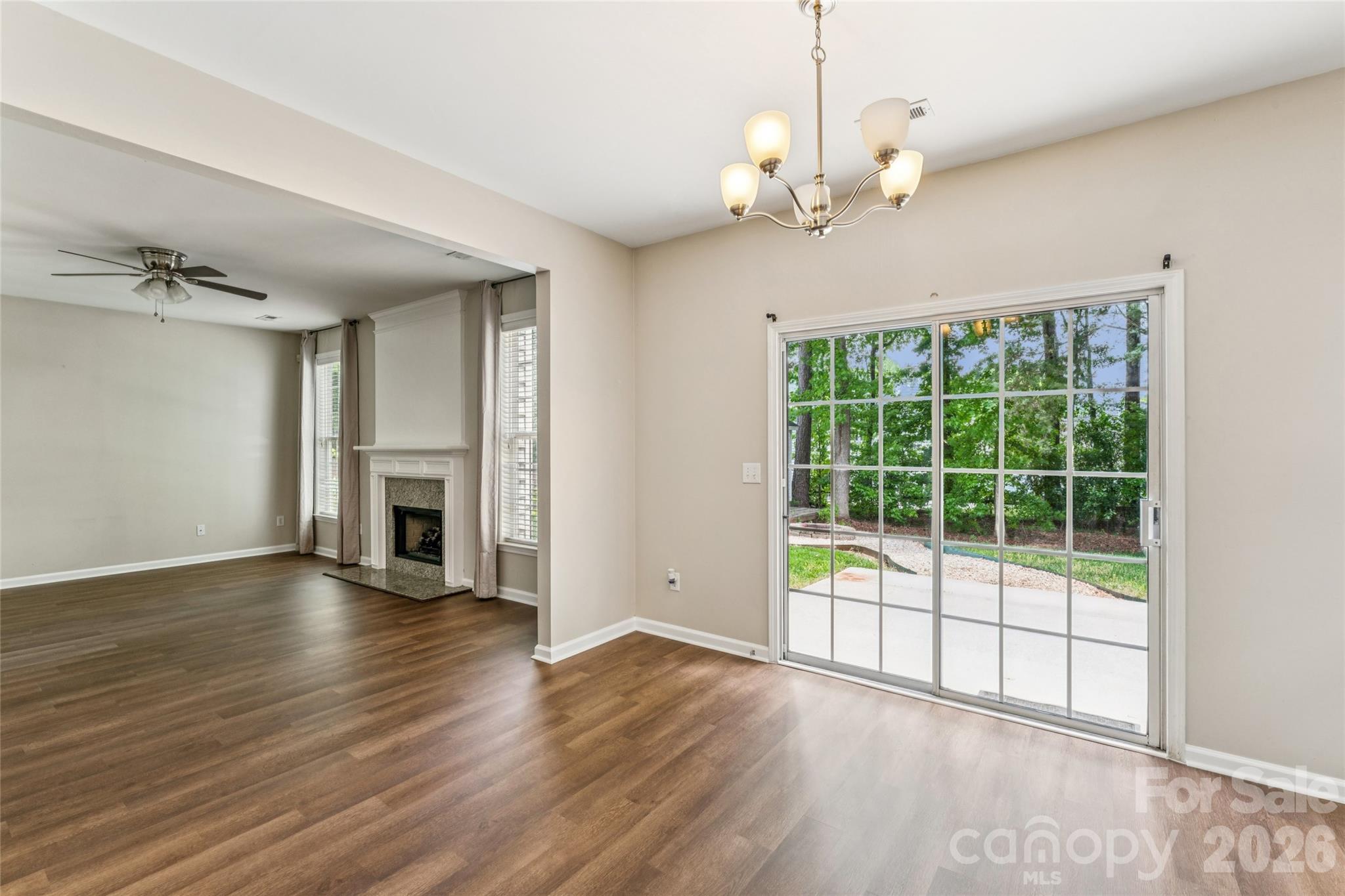 1206 E Arrow Lake Court