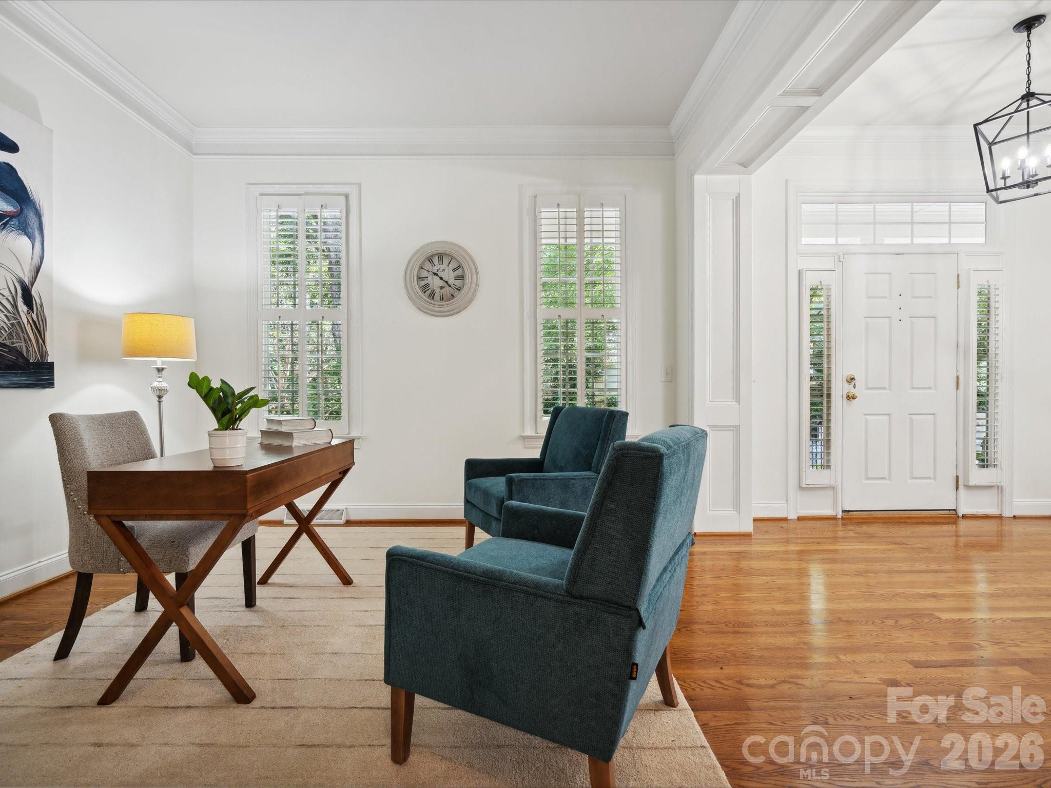 927 Dericks Crossing