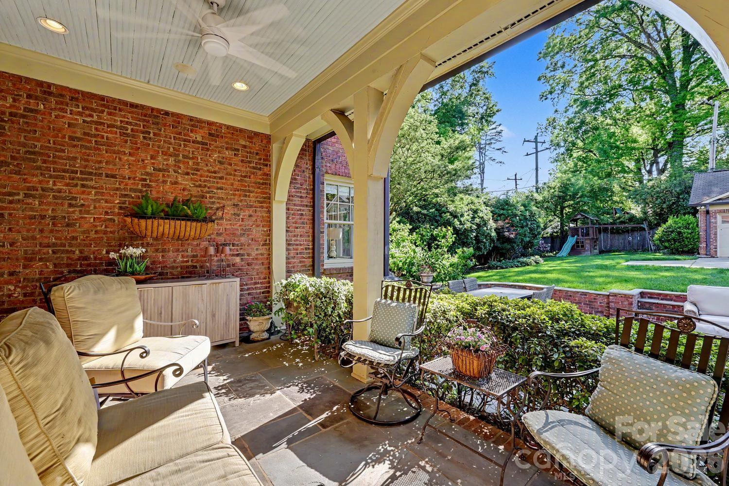 2744 Normandy Road