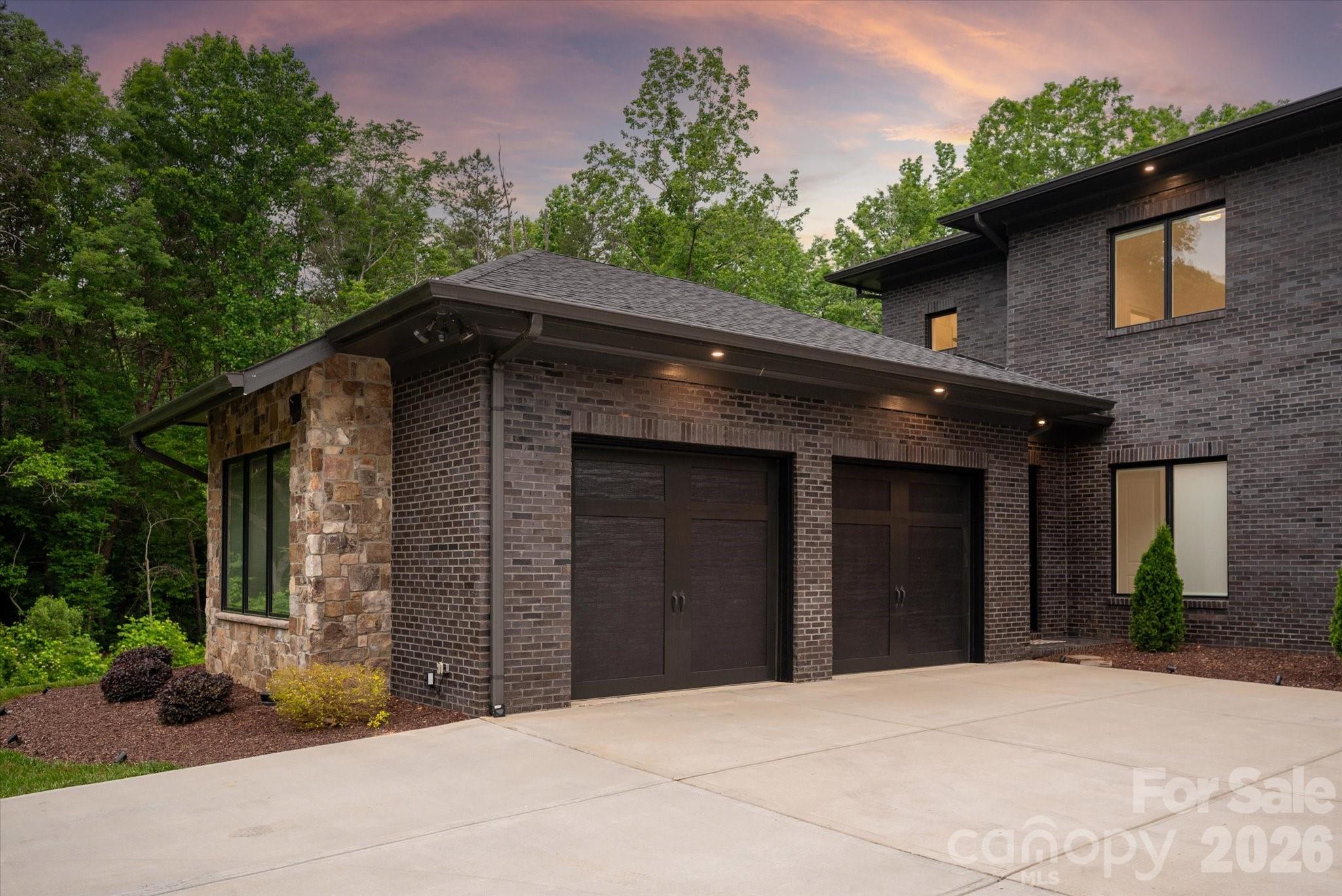 3020 Brooks Mill Lane