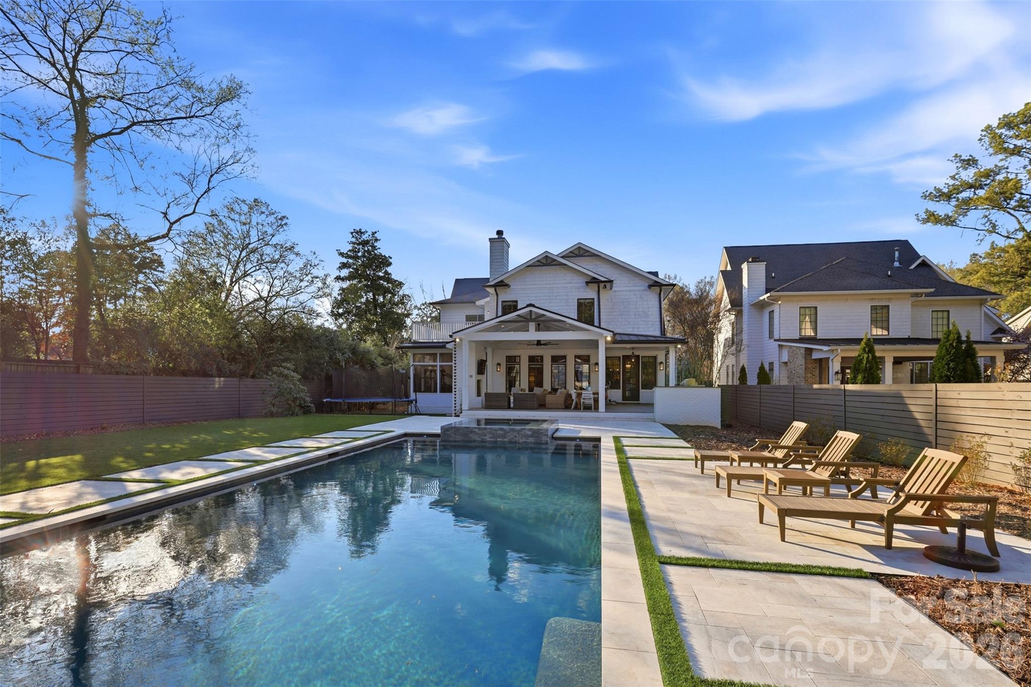 400 Hunter Lane