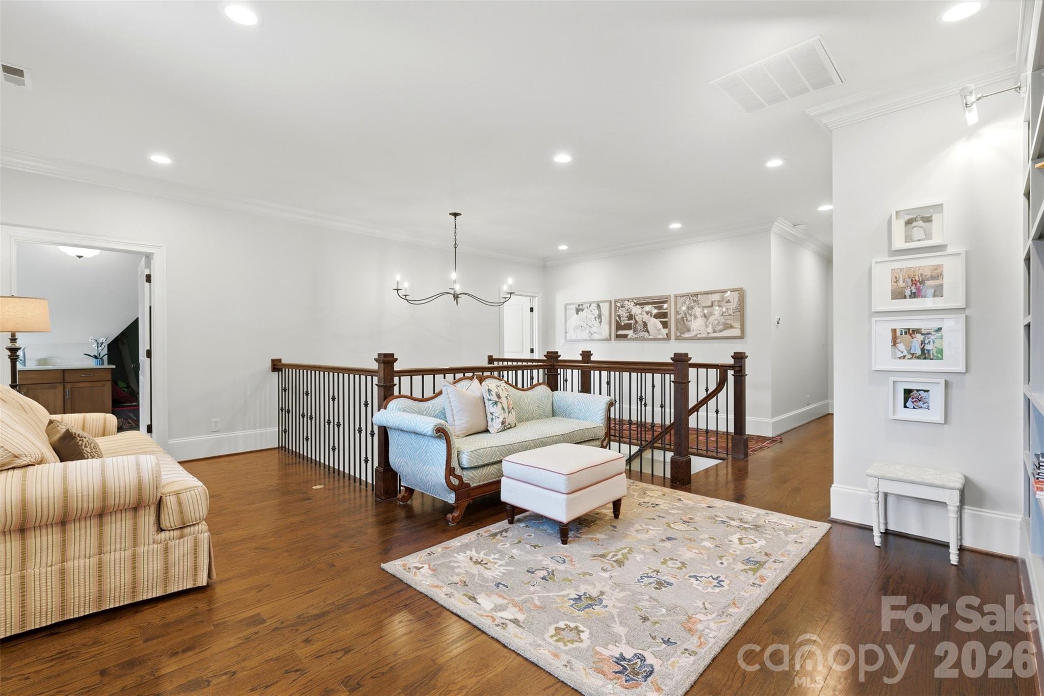 400 Hunter Lane
