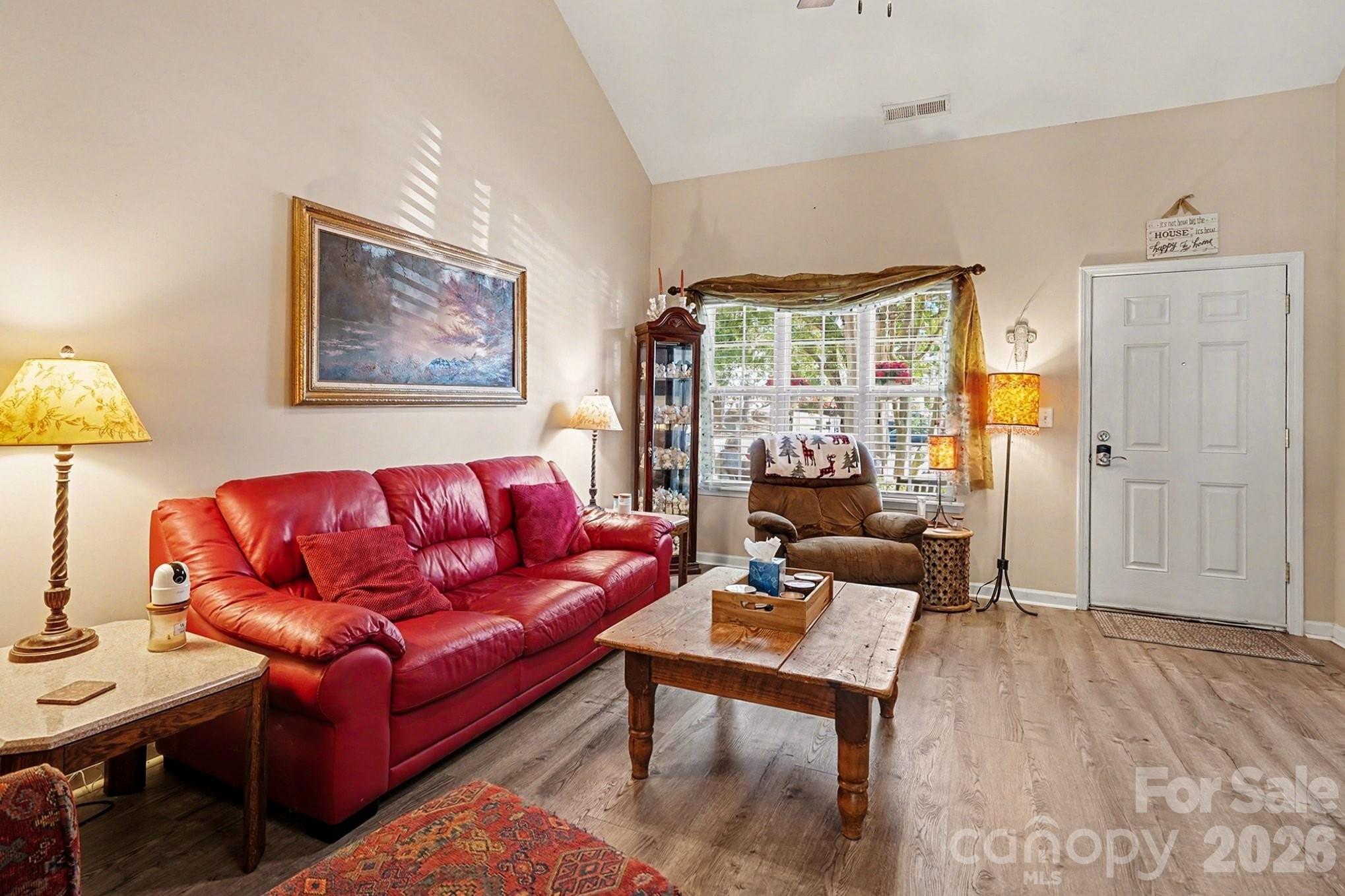 747 Rock Lake Glen