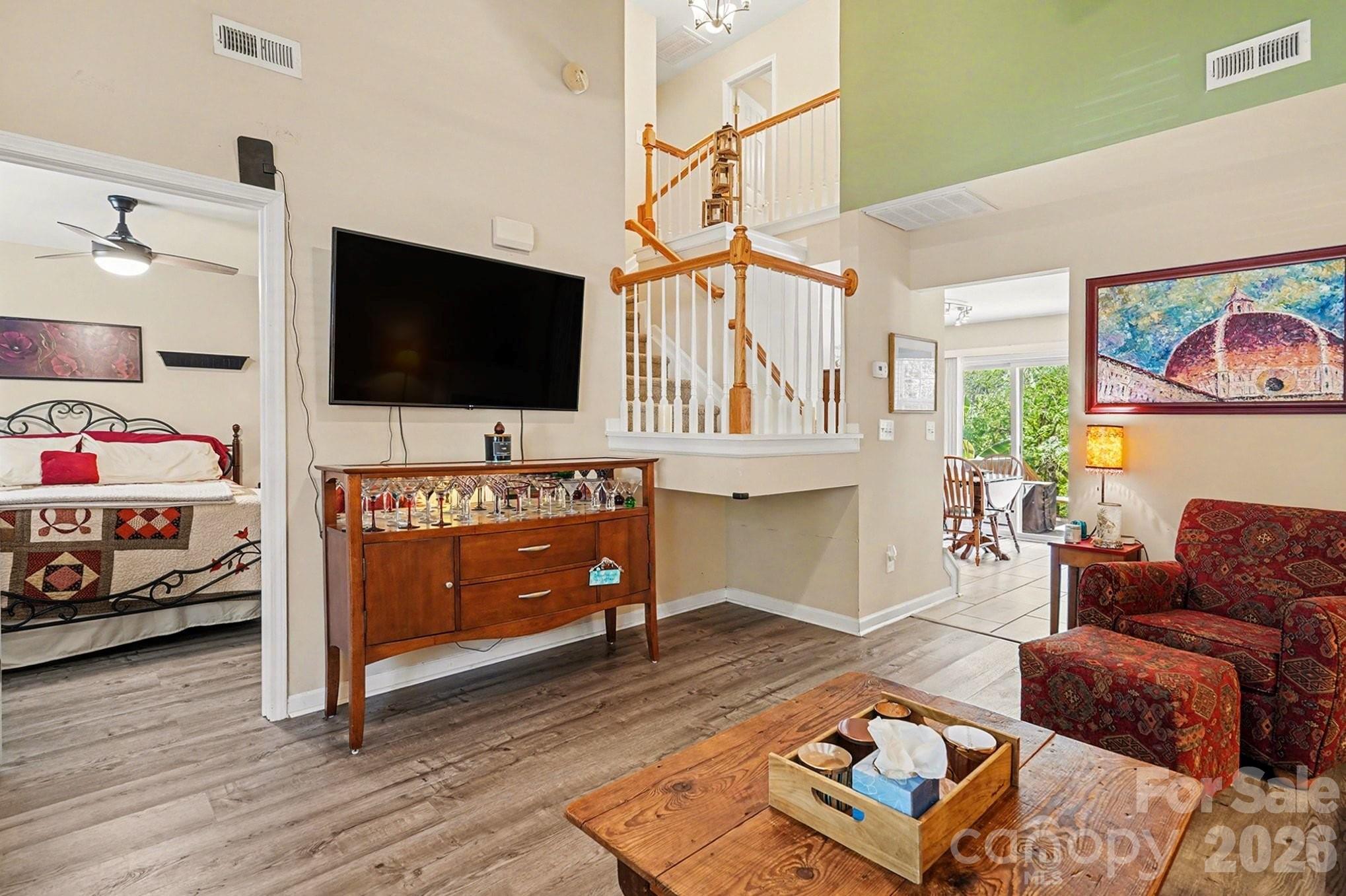 747 Rock Lake Glen