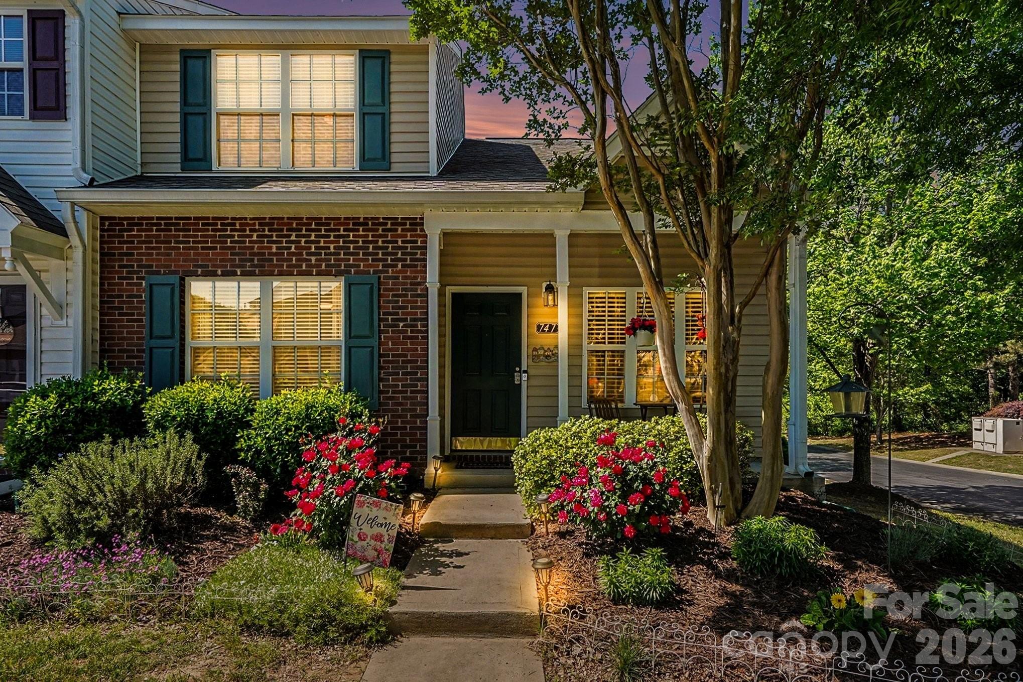 747 Rock Lake Glen