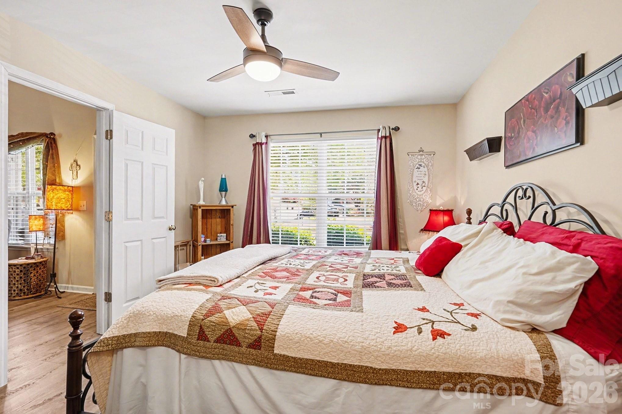 747 Rock Lake Glen