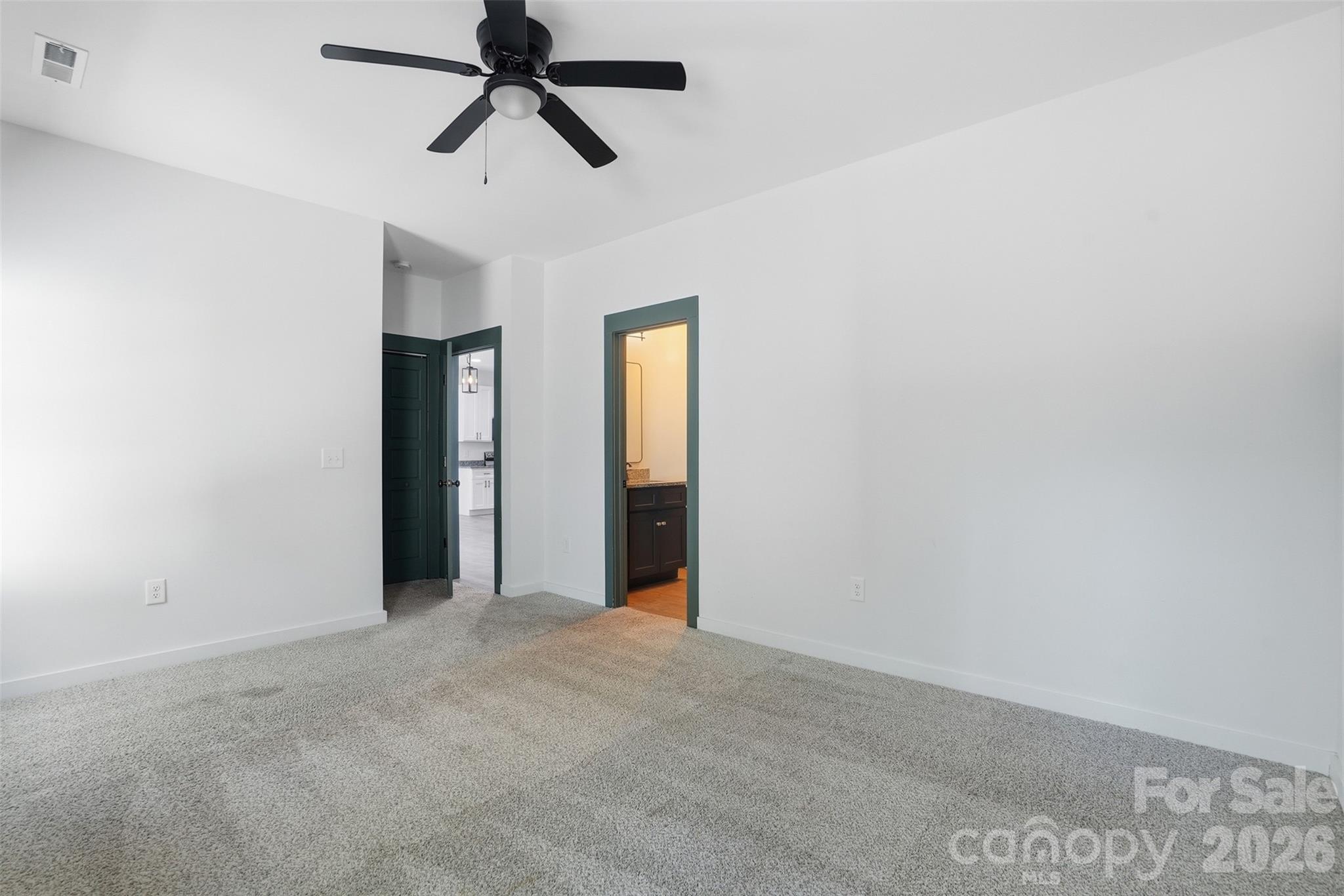 2113 Woodlawn Street Unit: A