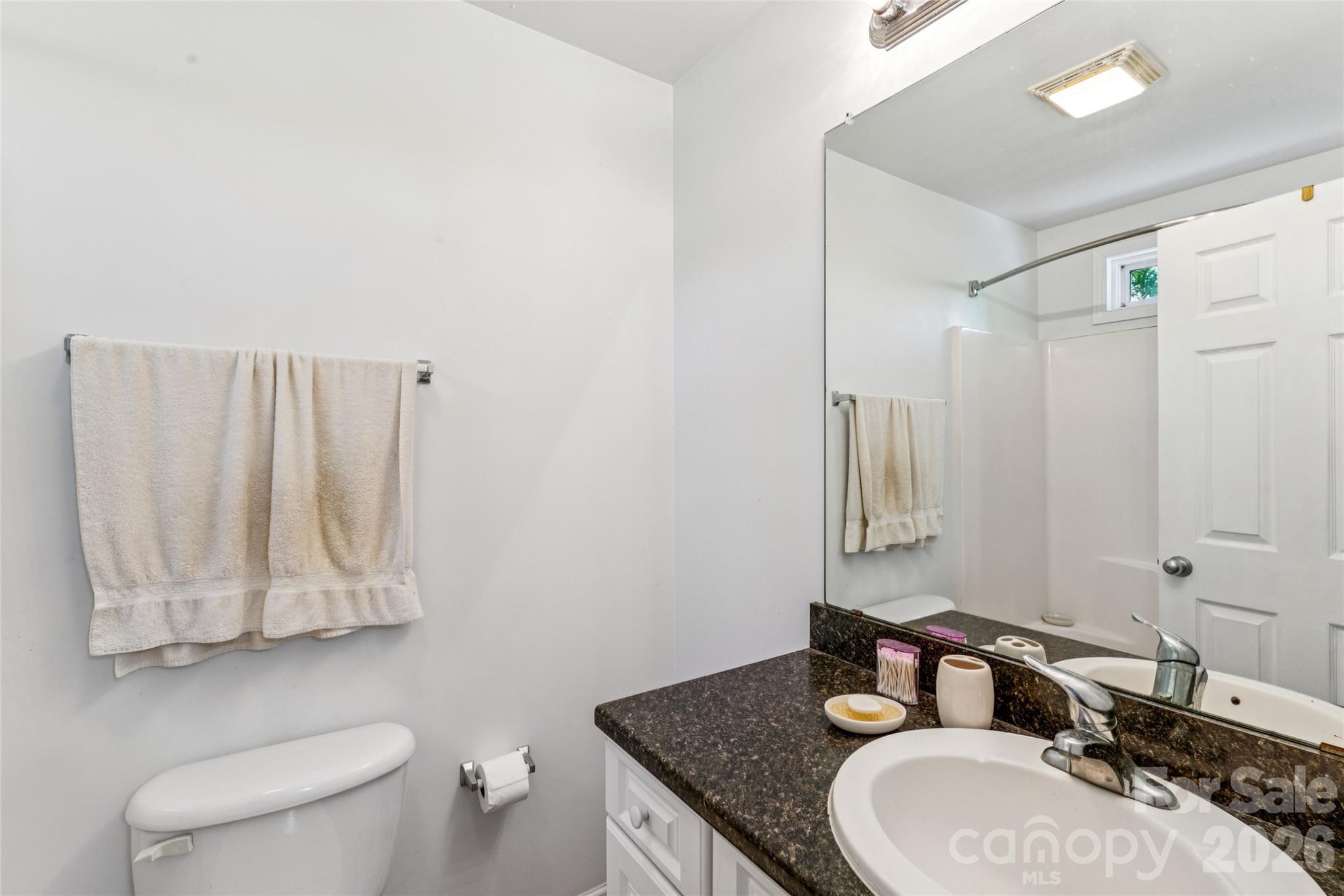 329 W Mcneely Avenue