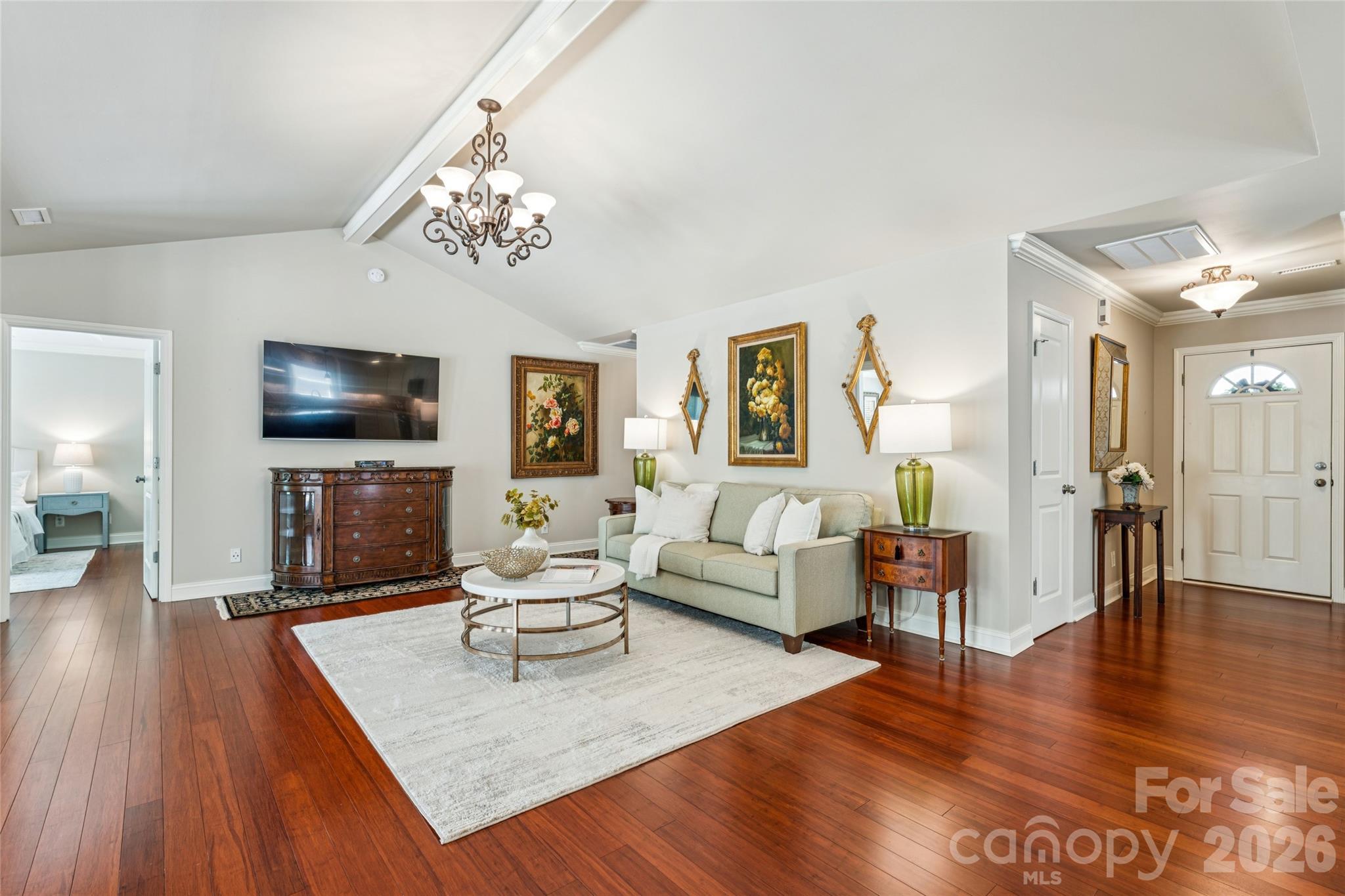 506 Hidden Creek Circle