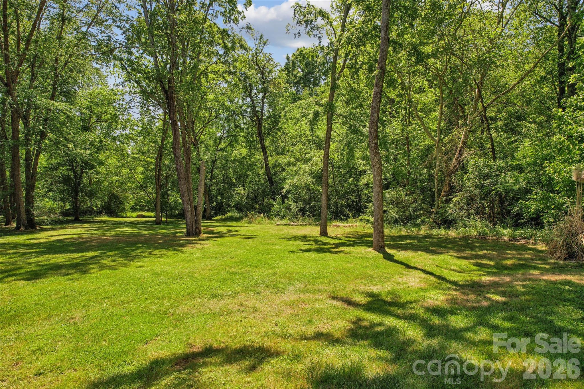 506 Hidden Creek Circle