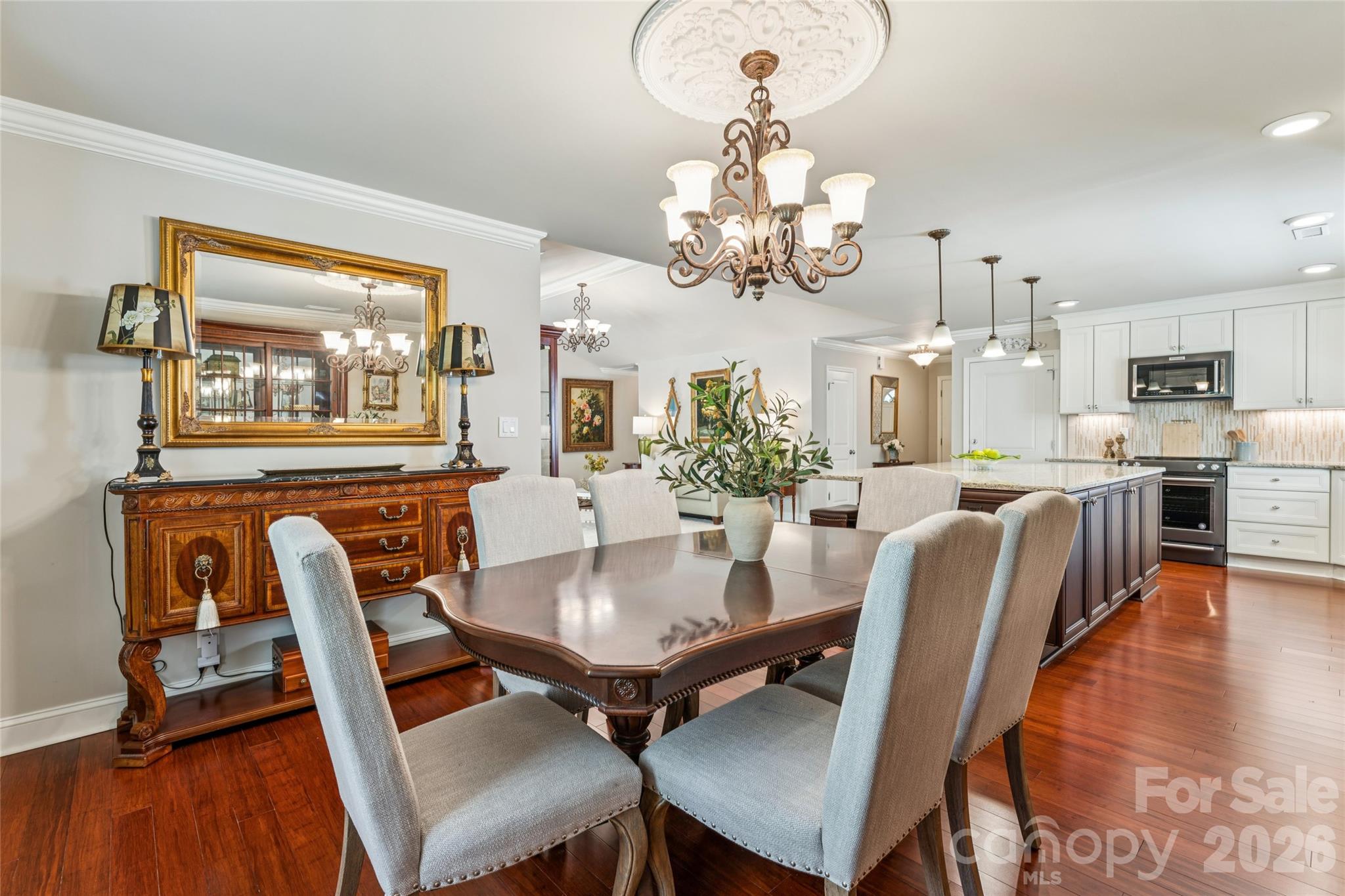 506 Hidden Creek Circle