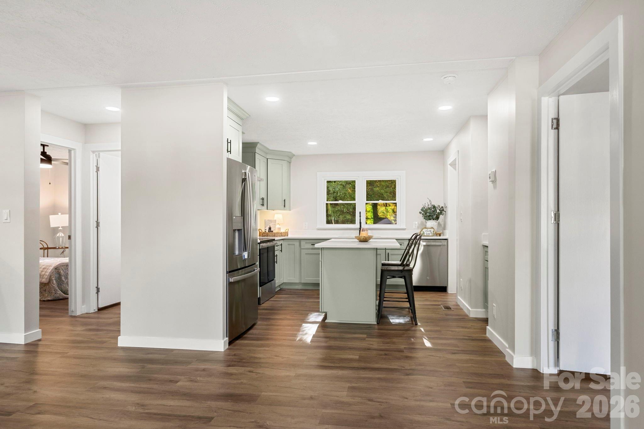 230 Leisure Lane