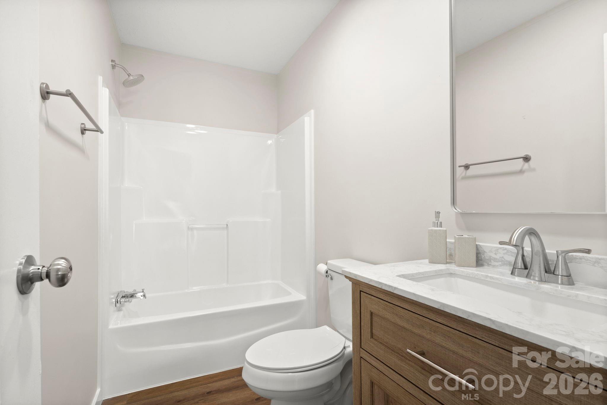 230 Leisure Lane
