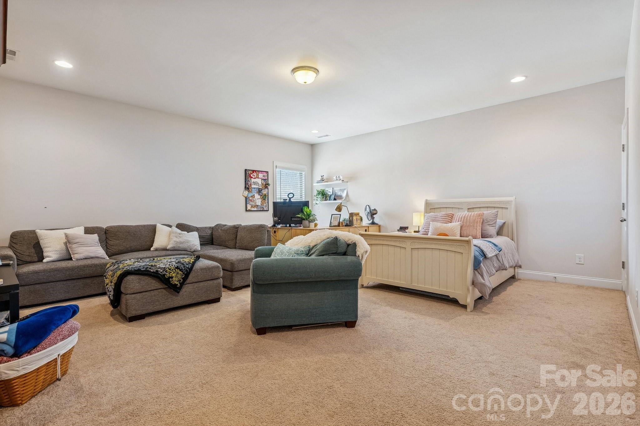 401 Hollyhock Drive