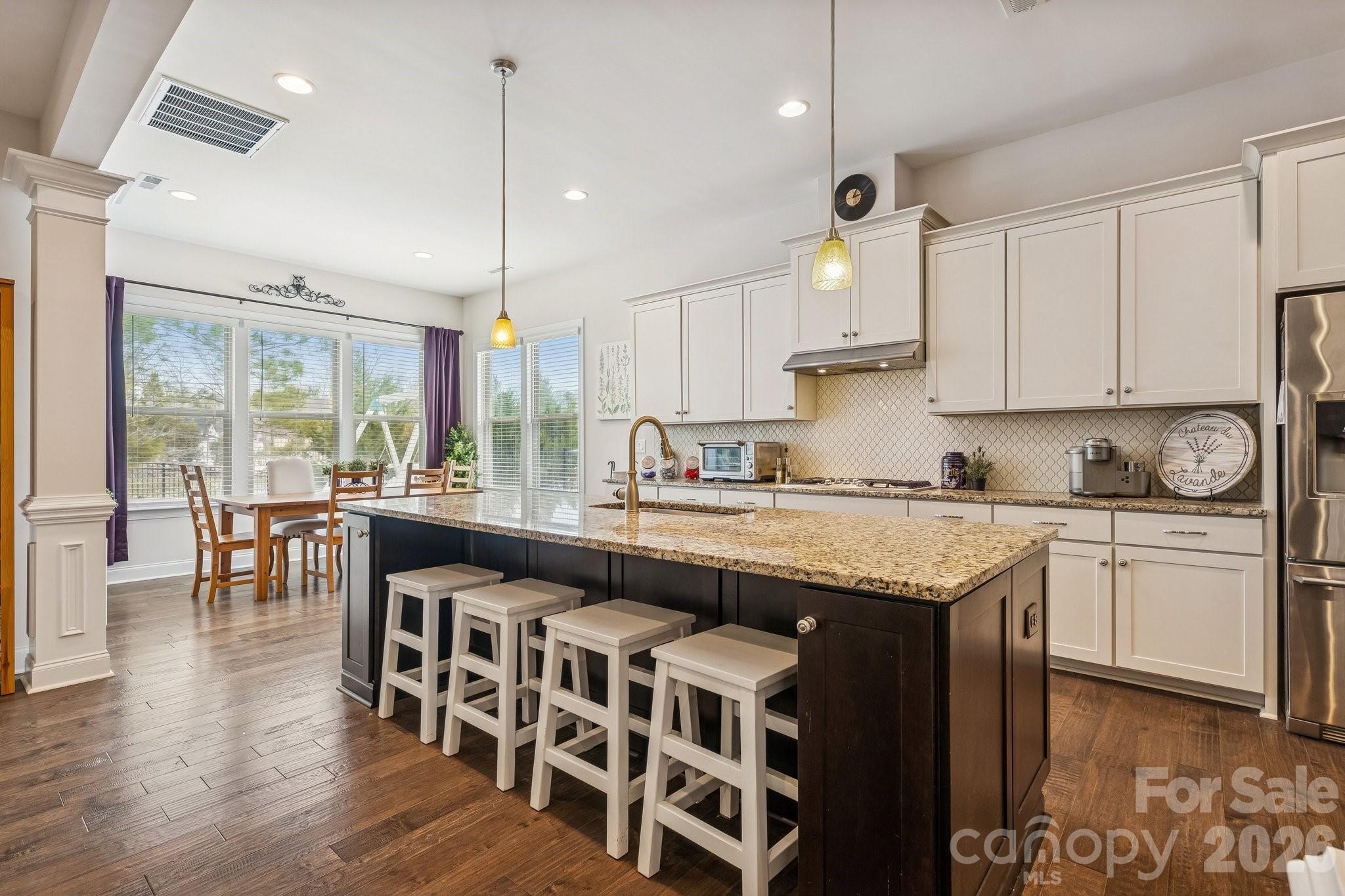 401 Hollyhock Drive