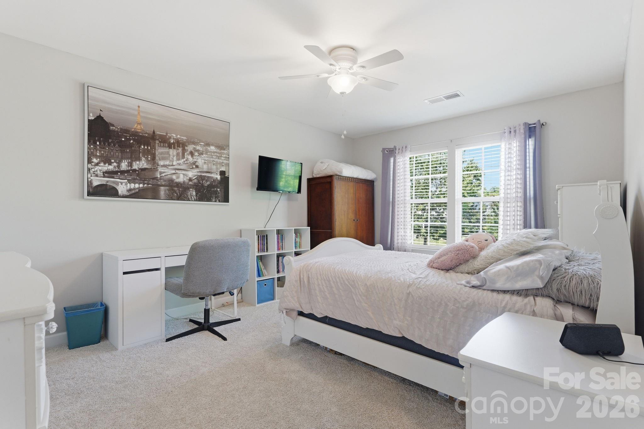3119 Kelsey Plaza