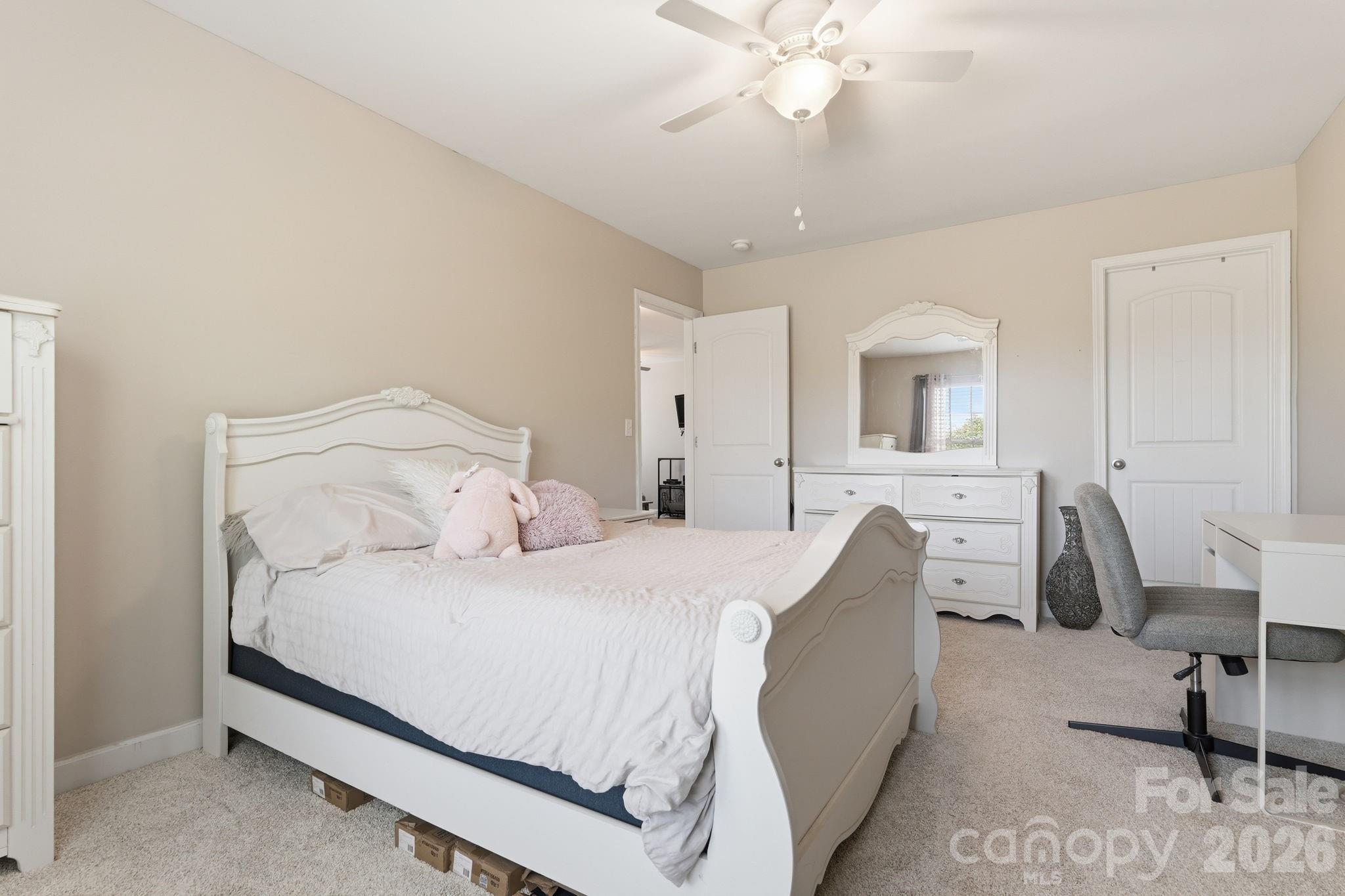 3119 Kelsey Plaza