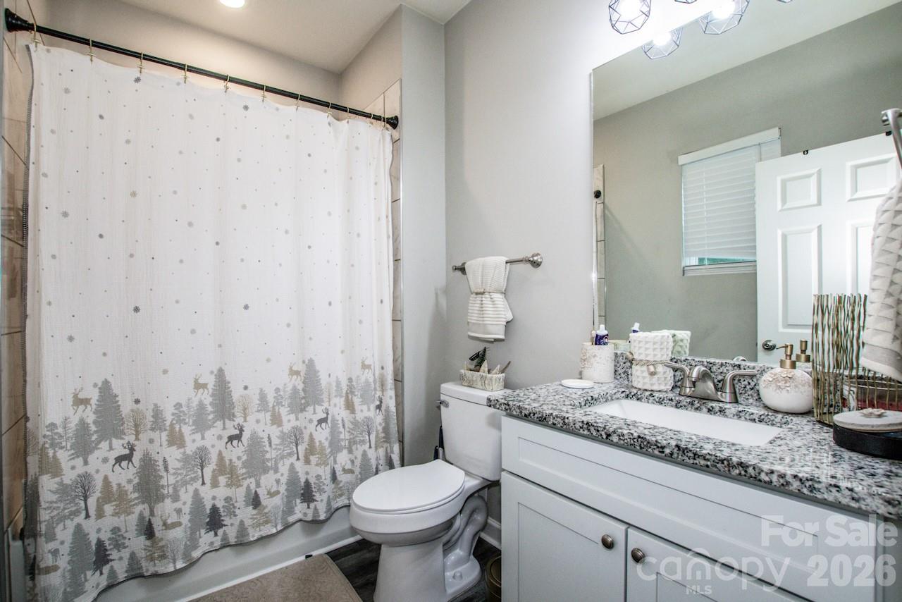 1206 8th Street Unit: 13