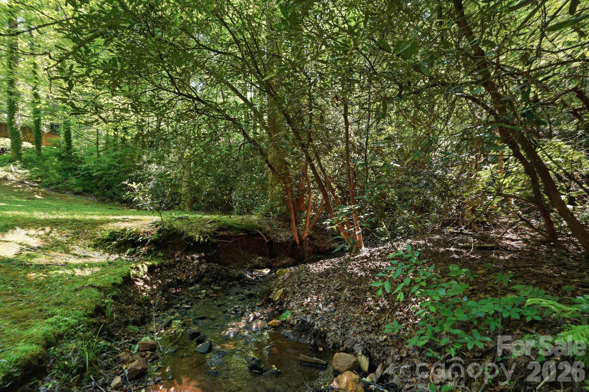 16 Shadow Brook Drive