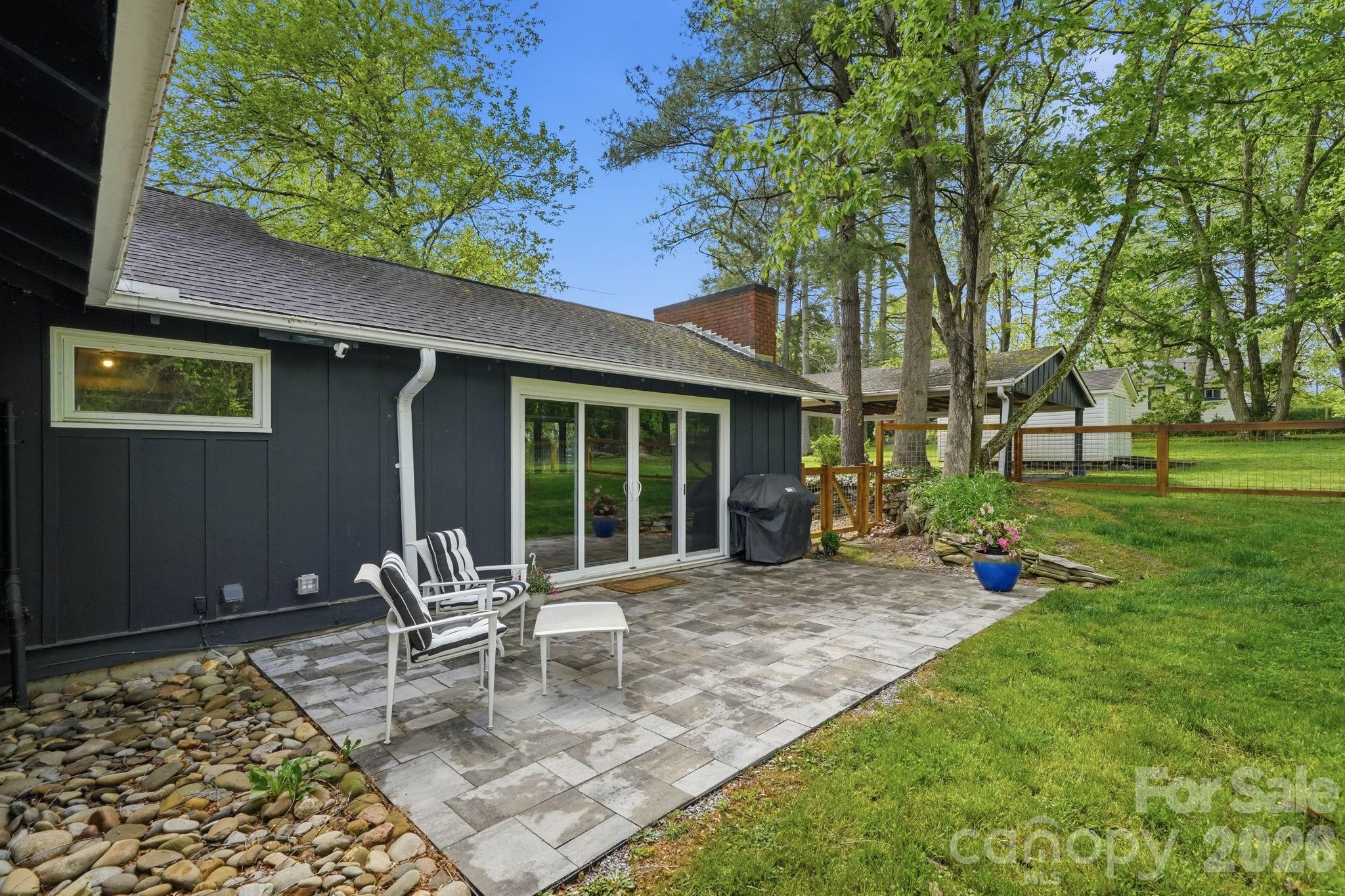 127 Erkwood Drive