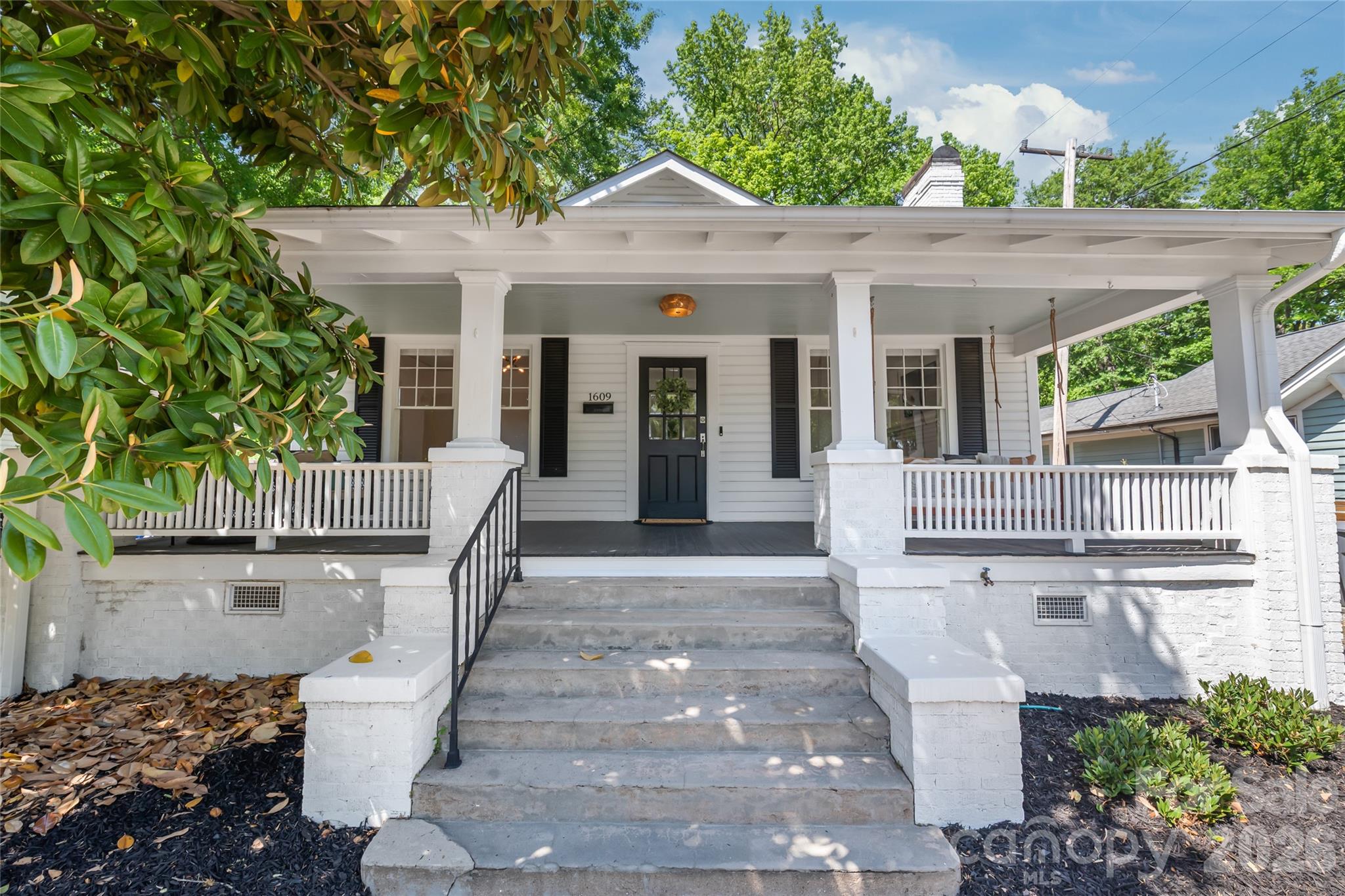 1609 Belvedere Avenue