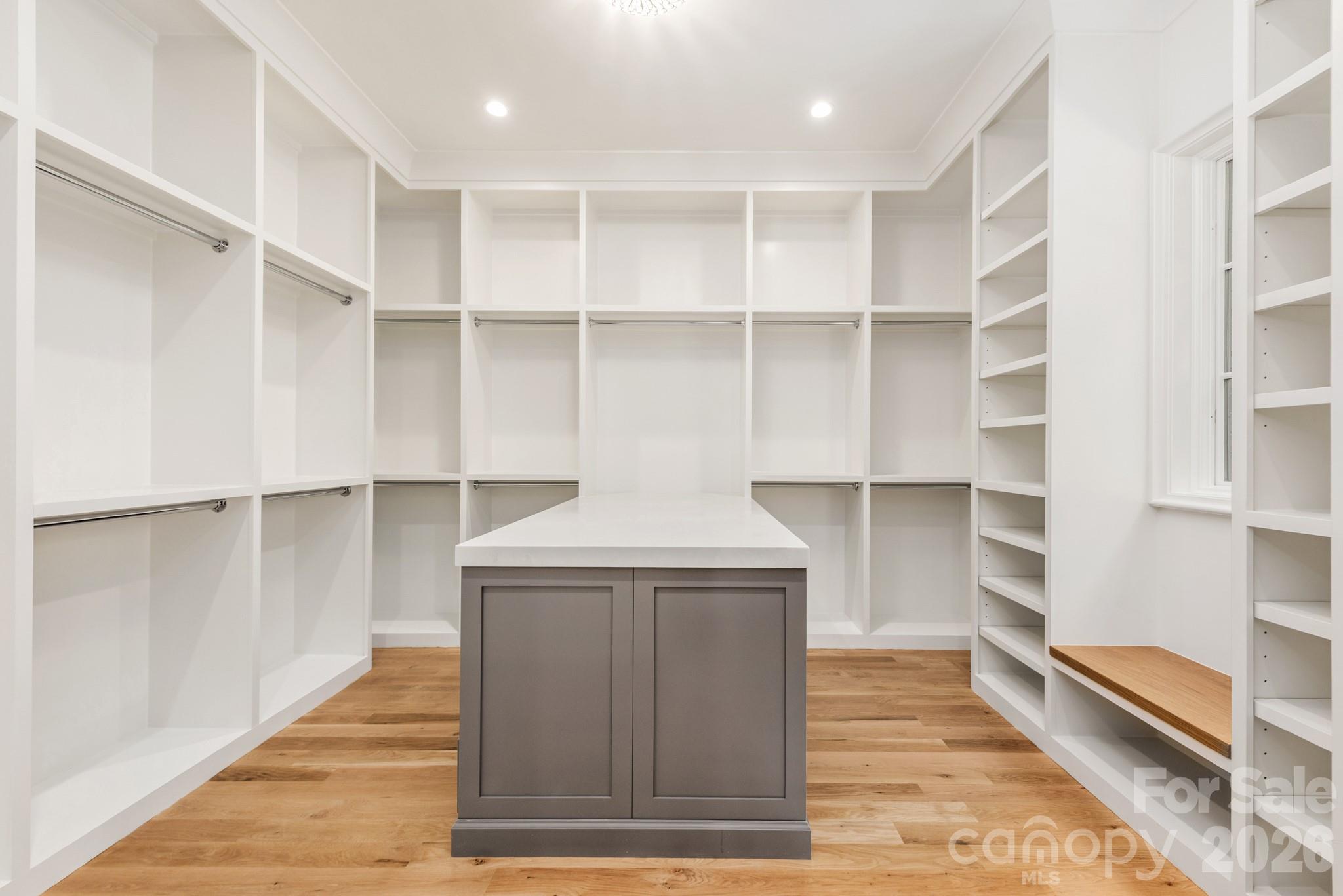 1024 Jefferson Drive