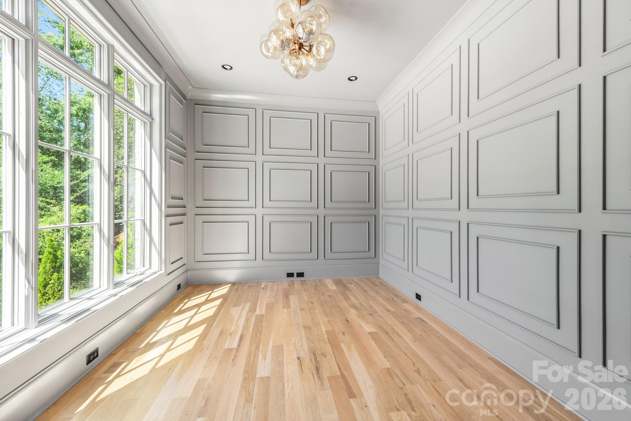 1024 Jefferson Drive