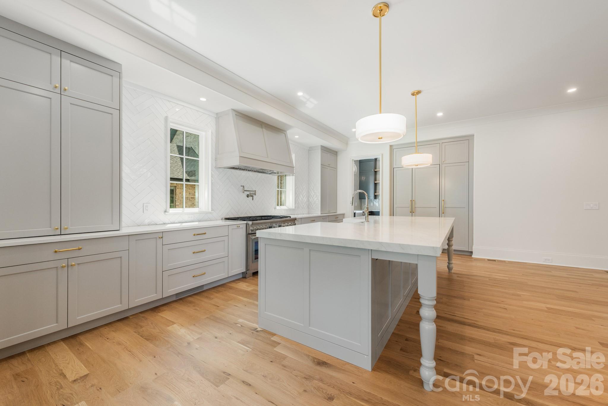 1024 Jefferson Drive
