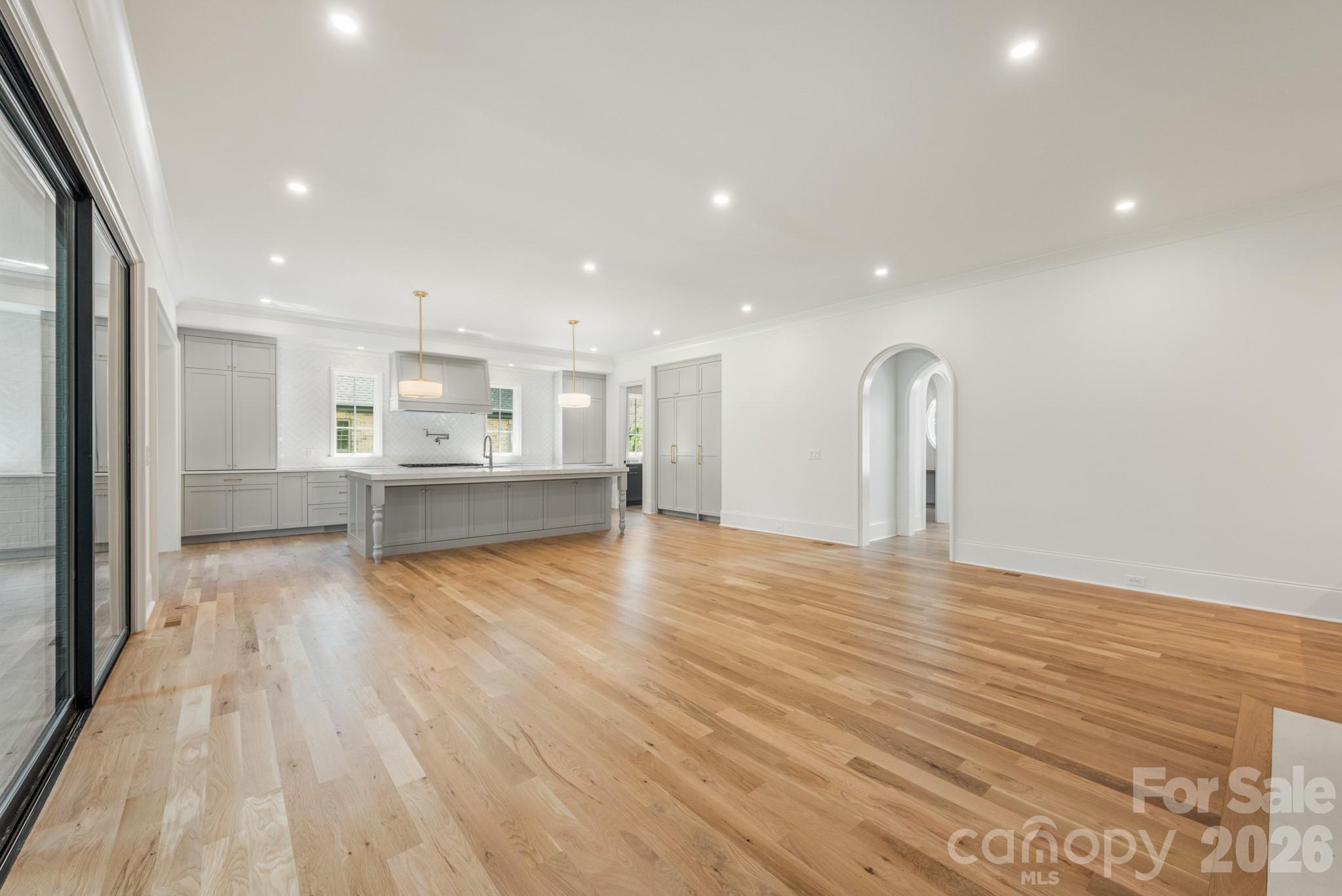 1024 Jefferson Drive