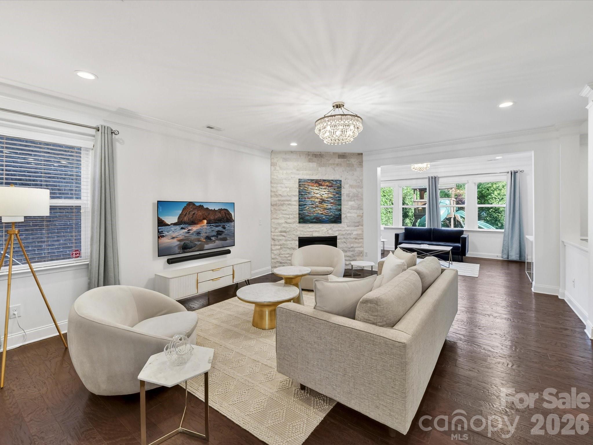 113 Hillandale Road