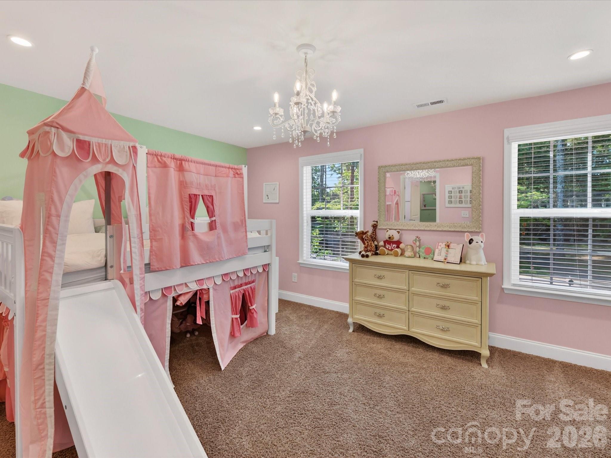 113 Hillandale Road