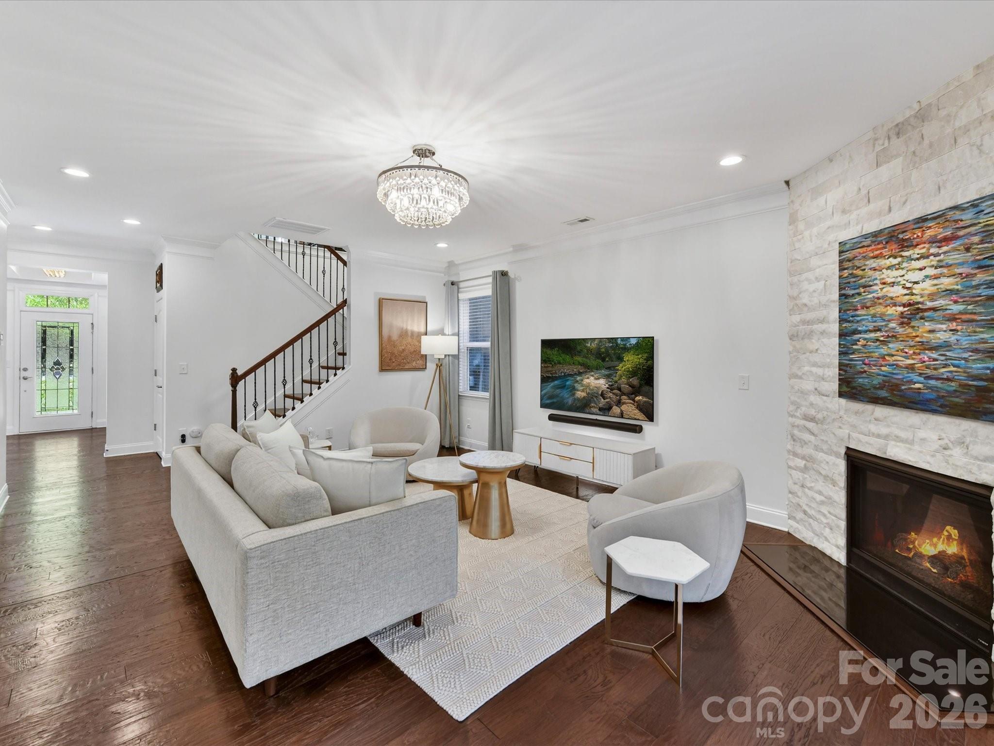 113 Hillandale Road