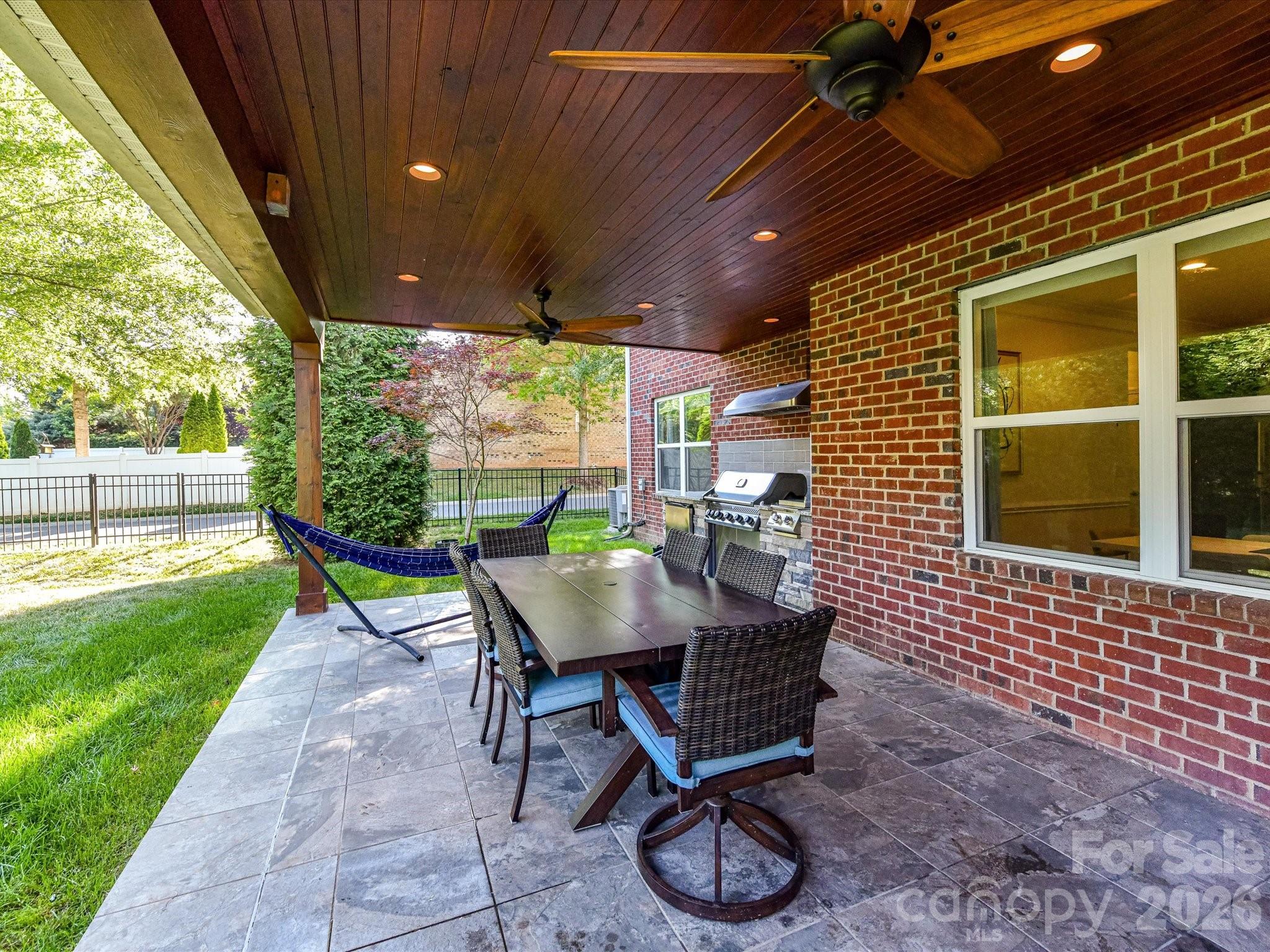 113 Hillandale Road