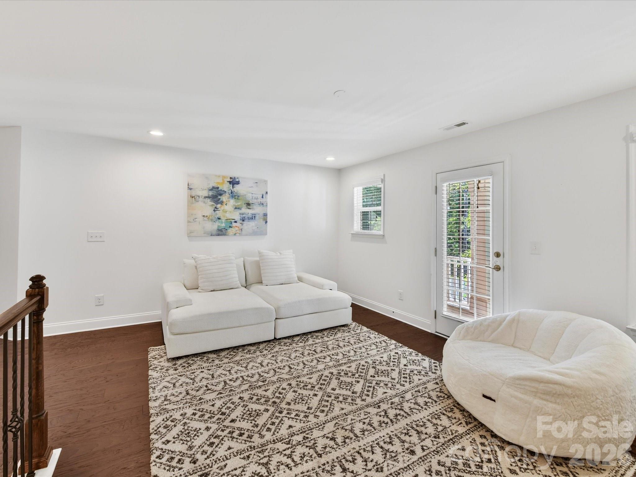 113 Hillandale Road