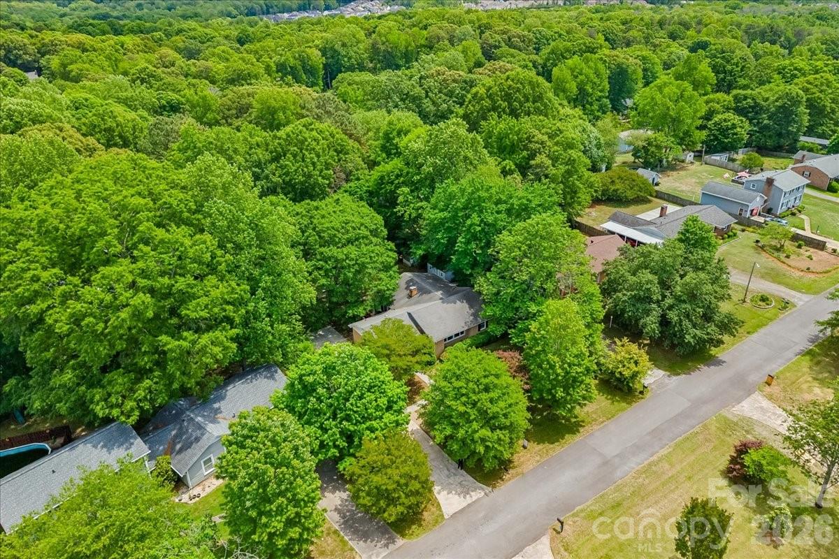 107 Fox Run Drive