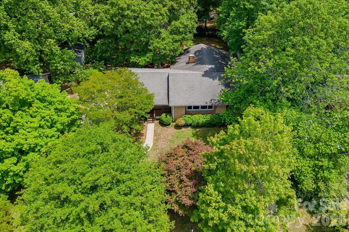 107 Fox Run Drive