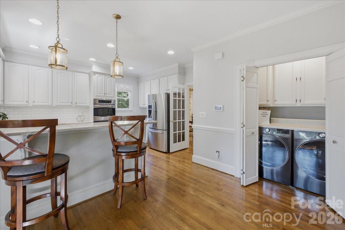 3726 Surry Ridge Court