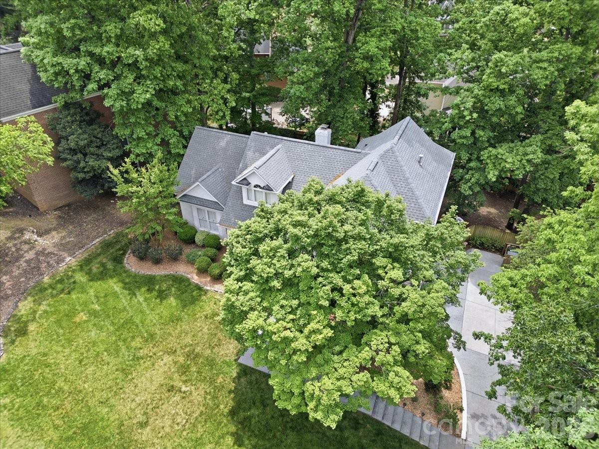 3726 Surry Ridge Court