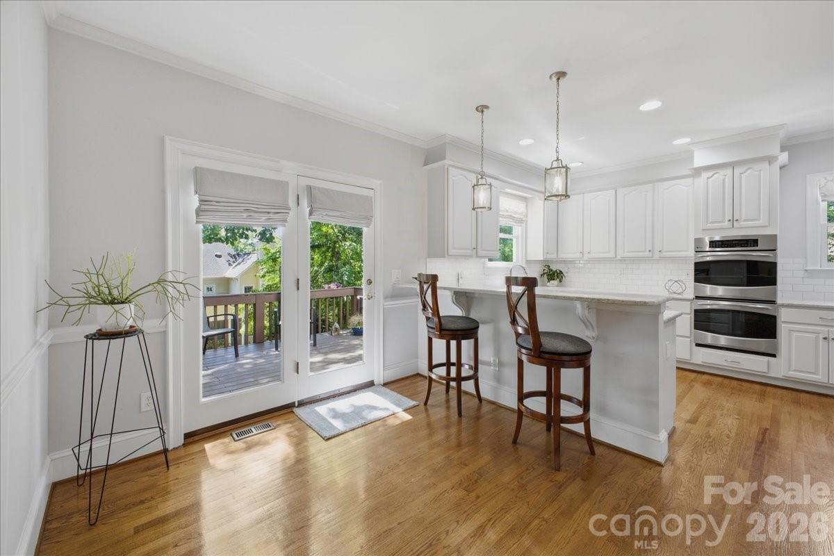 3726 Surry Ridge Court