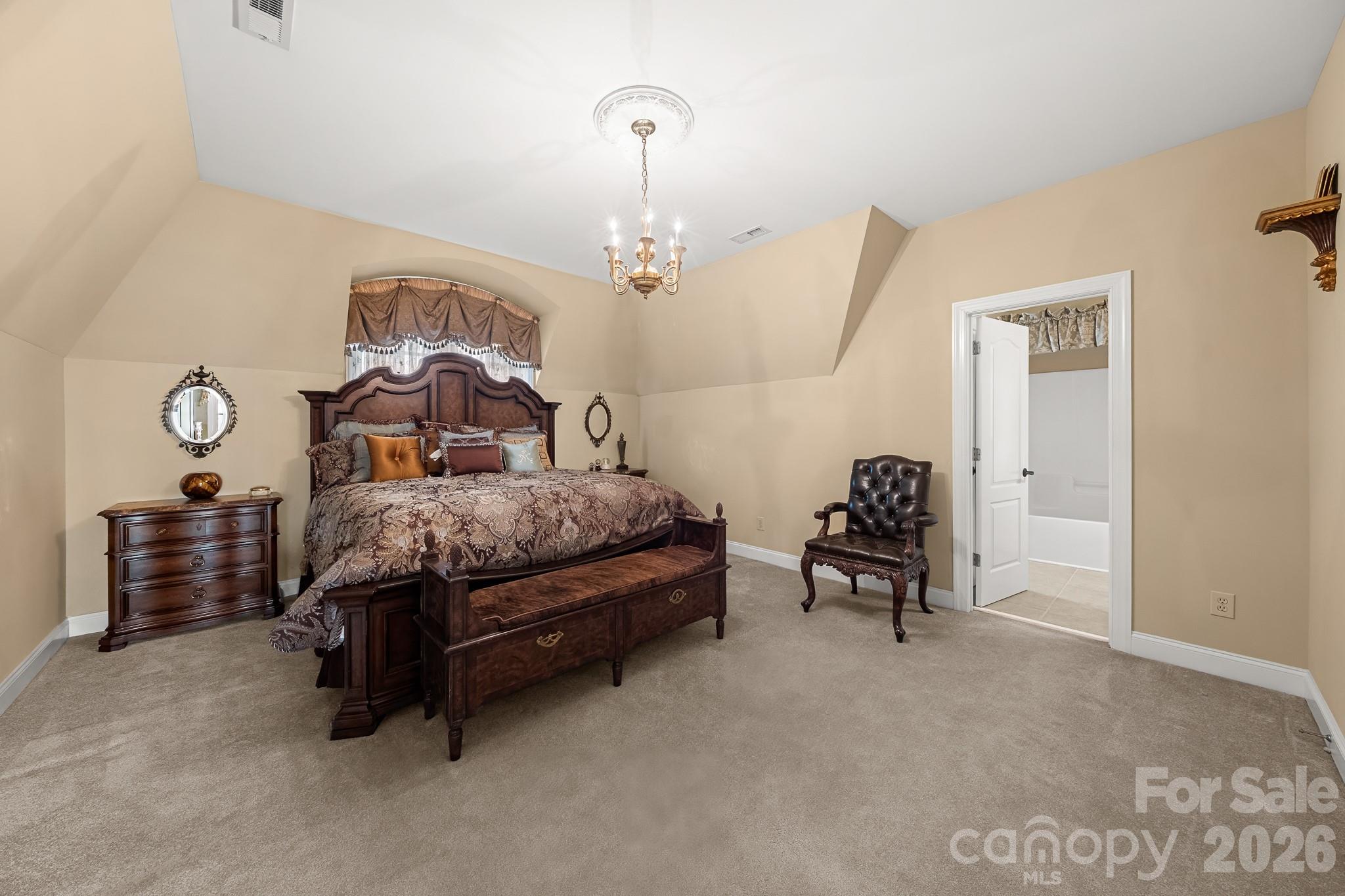 331 Ivy Arbor Circle