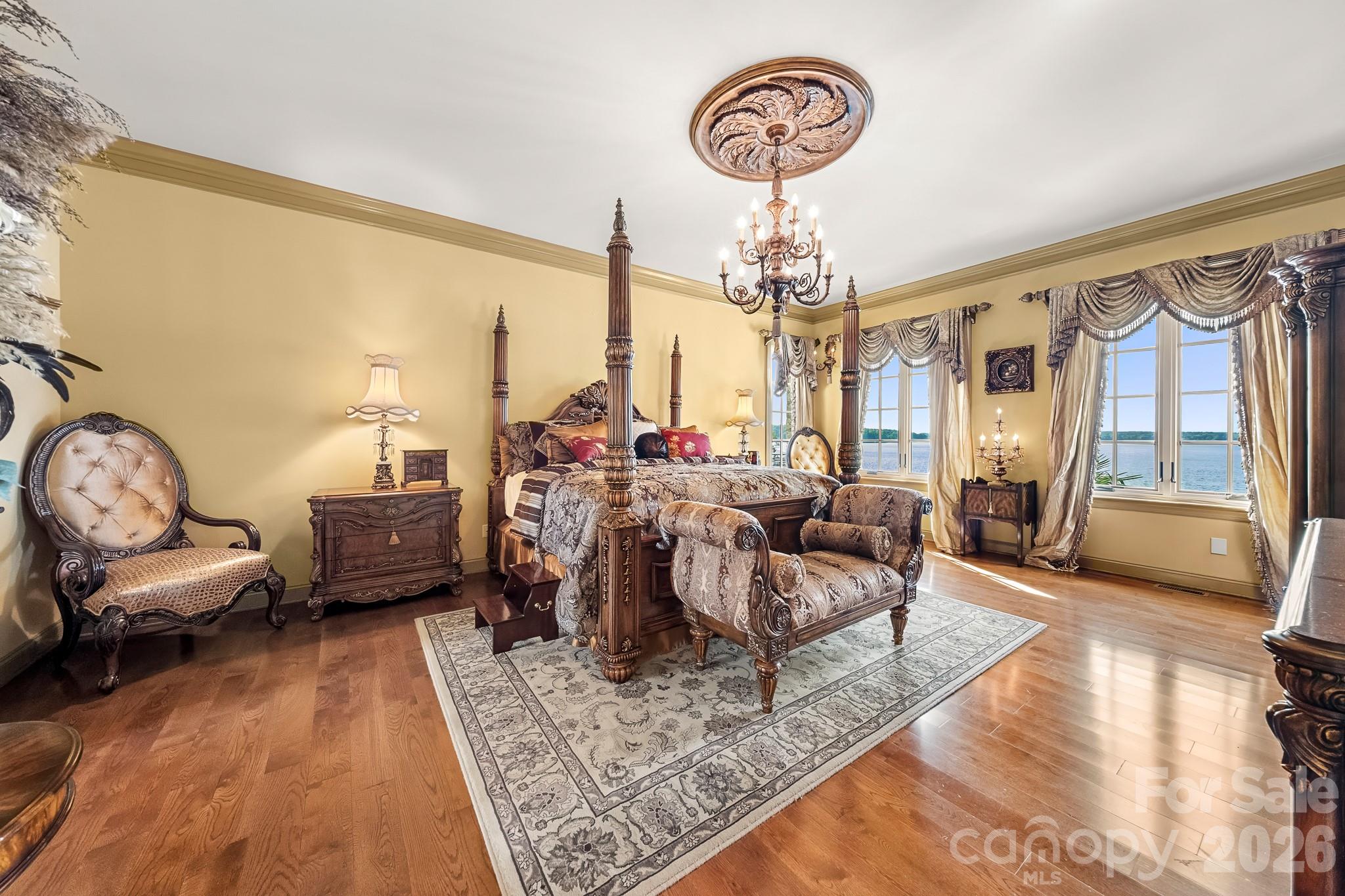 331 Ivy Arbor Circle