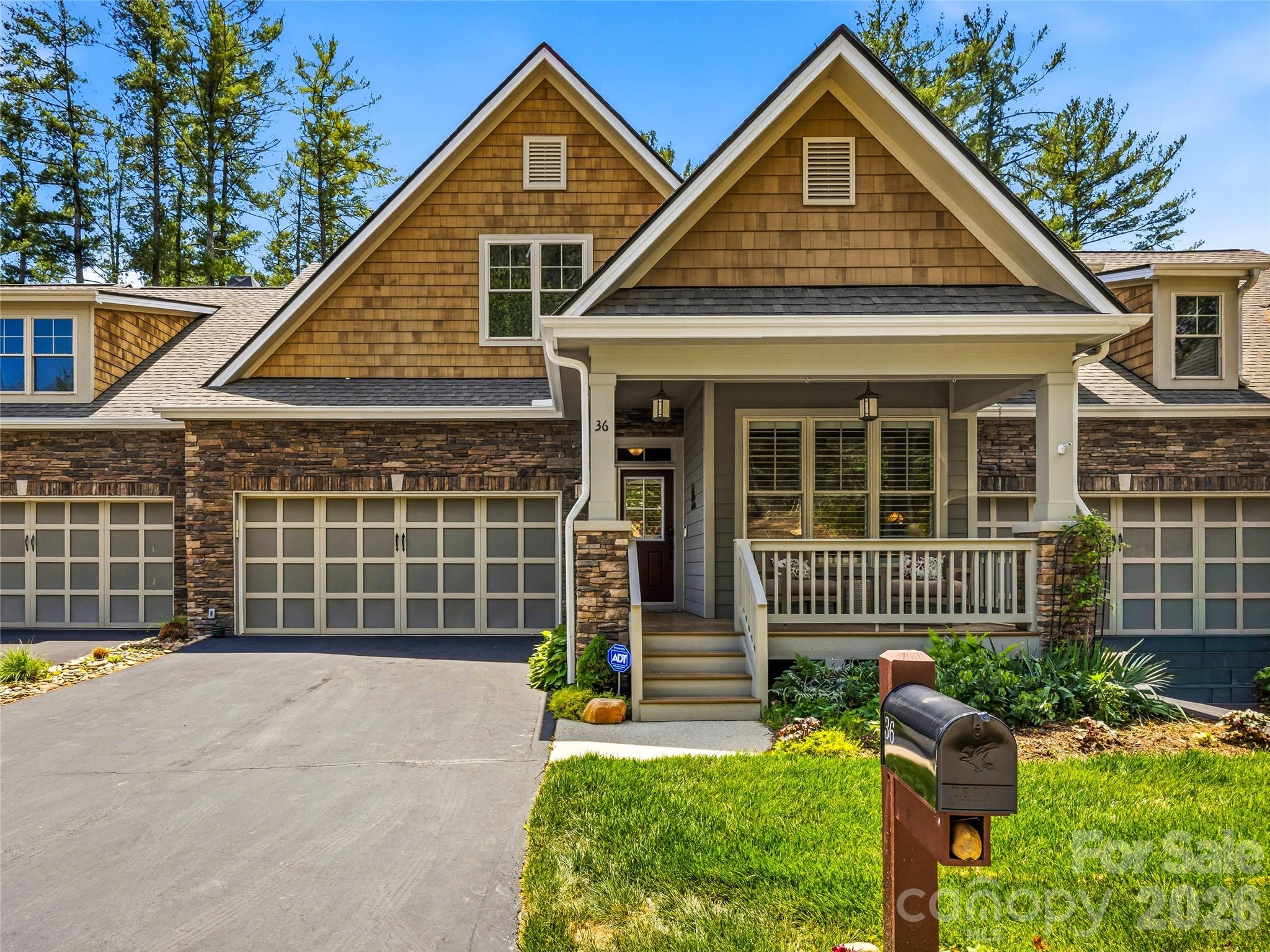 36 S Kaufman Stone Way