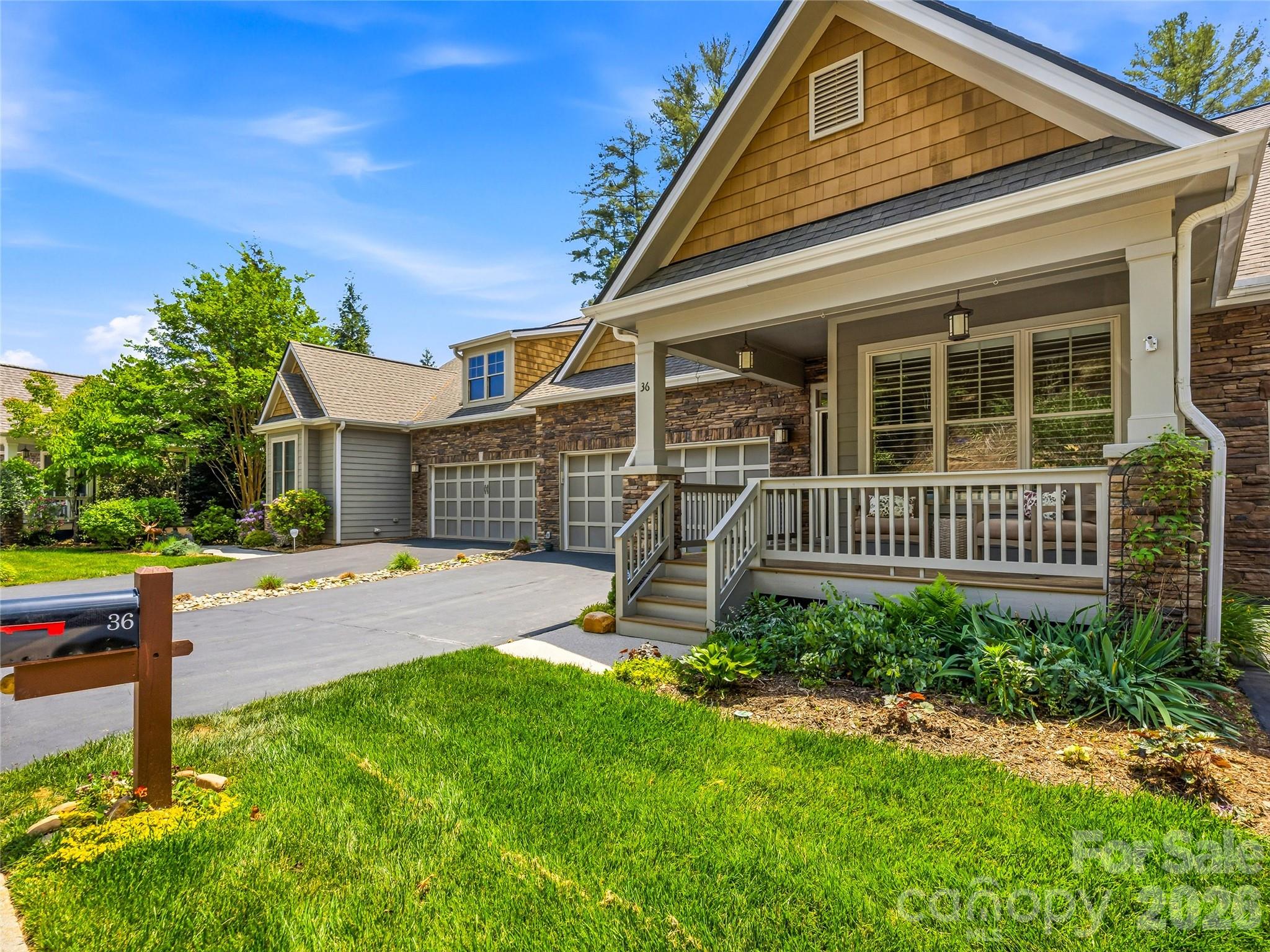 36 S Kaufman Stone Way