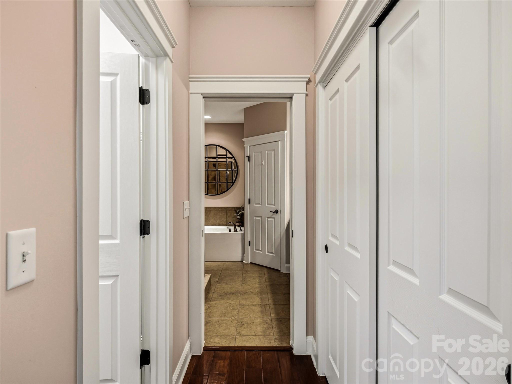 36 S Kaufman Stone Way