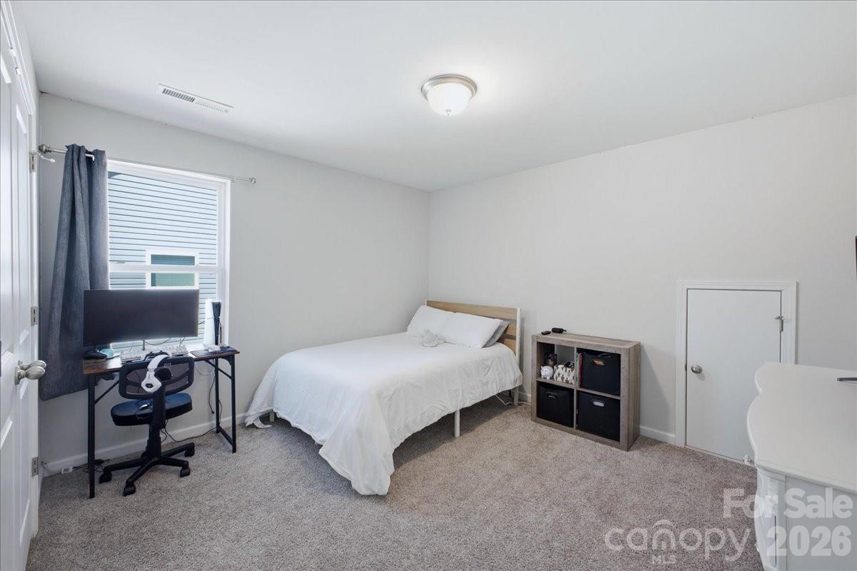 7612 Tanglewood Way