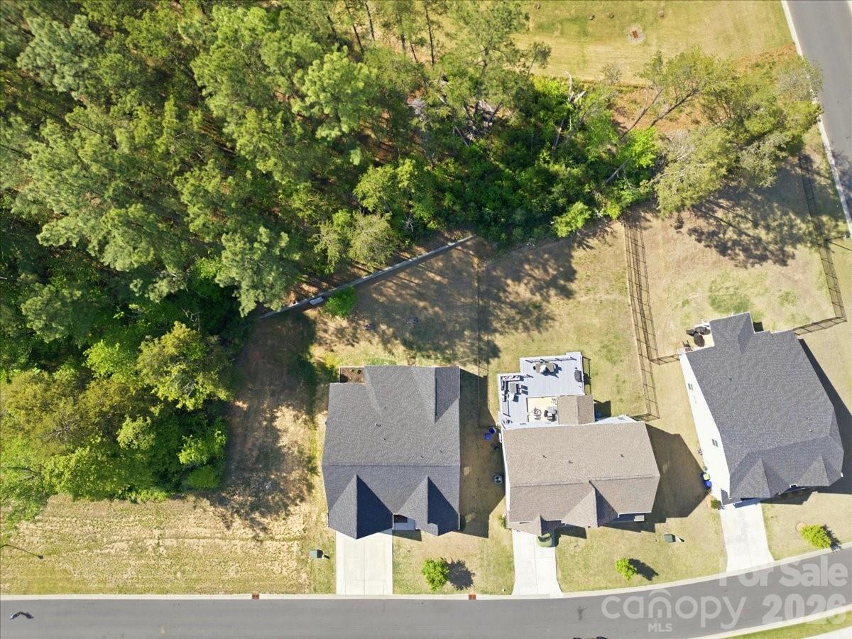 7612 Tanglewood Way